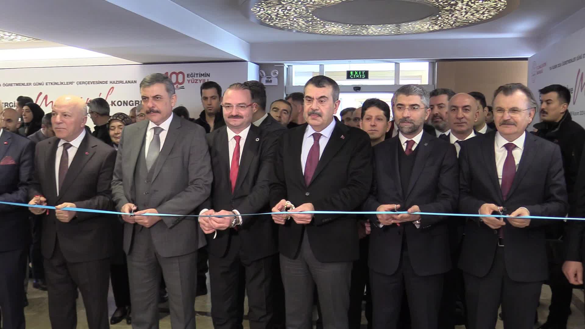 Milli Eğitim Bakanı Tekin: Gündelik siyasi gerilimlerle vakit kaybedecek bir lükse sahip değiliz