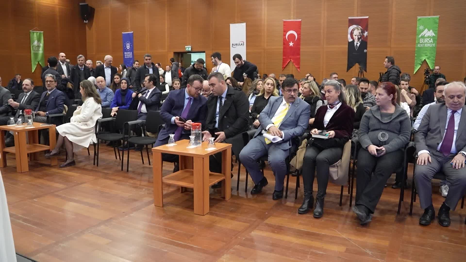 Bursa’da "Yol Kenarı Otoparklar" konuşuldu