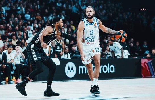 Anadolu Efes, Lyon-Villeurbanne'ye 97-82 mağlup oldu