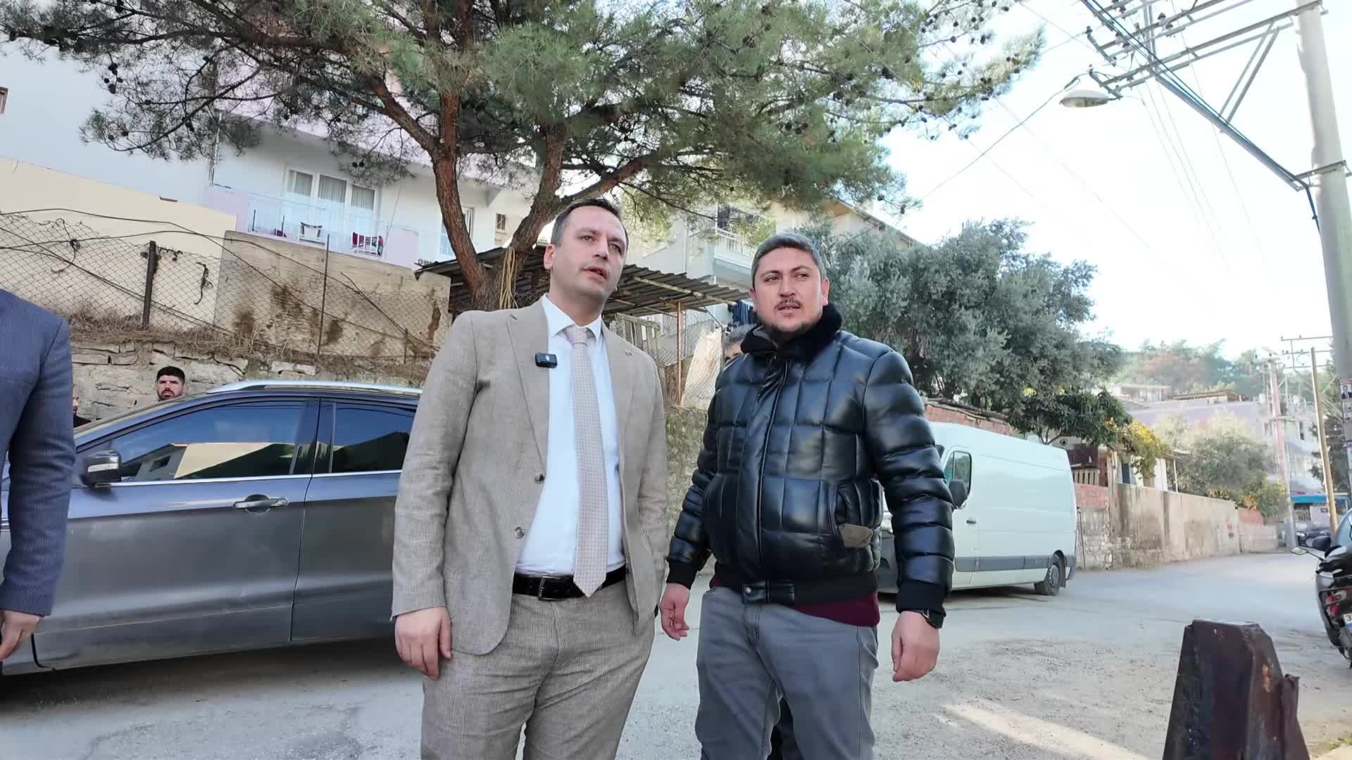 Bornova Belediye Başkanı Eşki Pınarbaşı’nda vatandaşların taleplerini dinledi