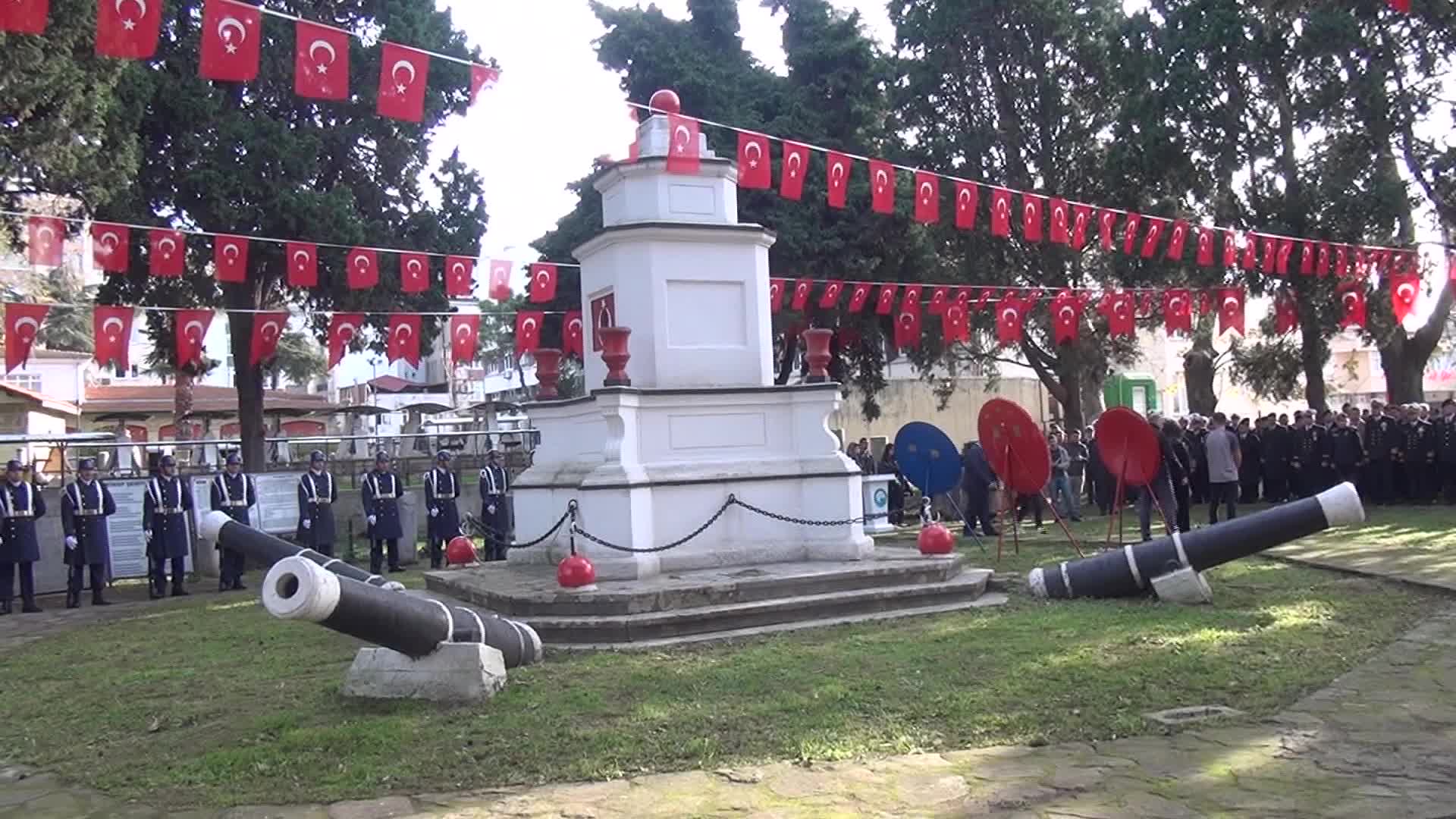 Sinop’ta 171 yıl önce Rus baskını sonucu şehit edilen 2 bin 800 asker anıldı