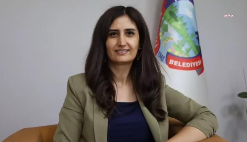 Tunceli Belediyesi'nin eski Eş Başkanı Birsen Orhan tutuklandı