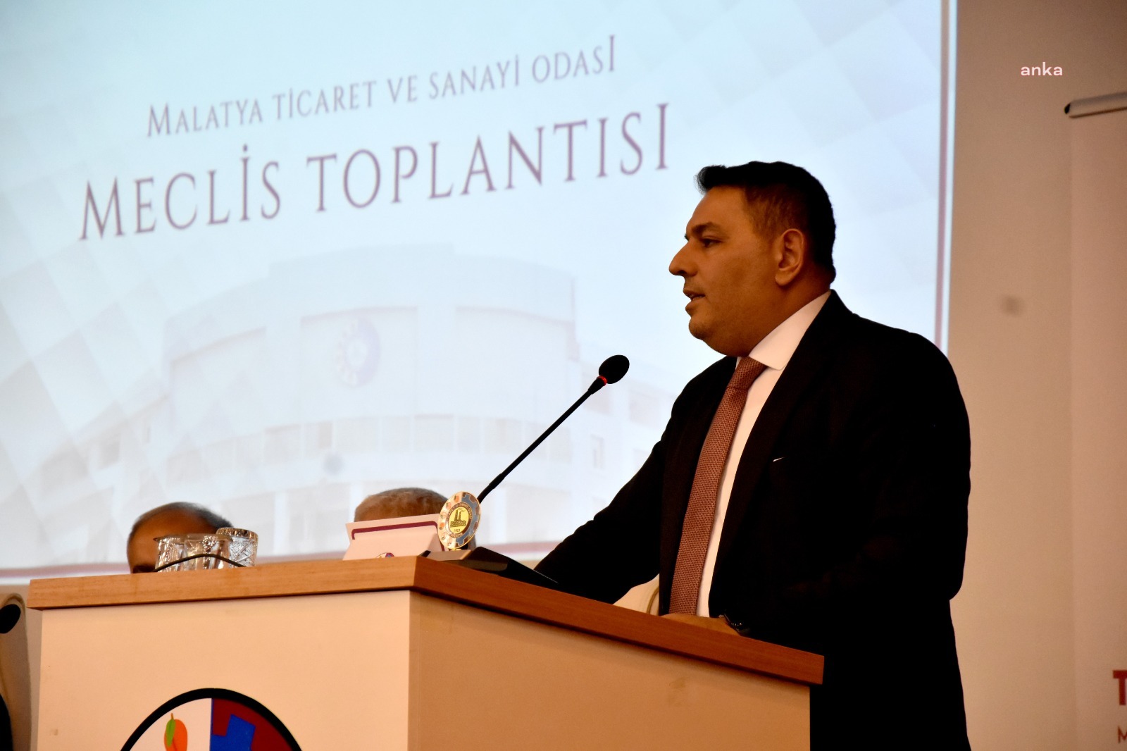 MTSO Başkanı Sadıkoğlu'ndan 'mücbir sebep hali' tepkisi: "Süre devam etmezse birçok firmanın iflası kaçınılmaz olacaktır"