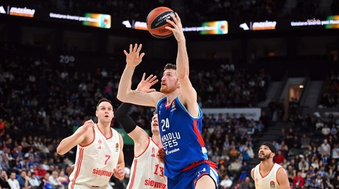 Anadolu Efes 101 - 90 Bayern Münih
