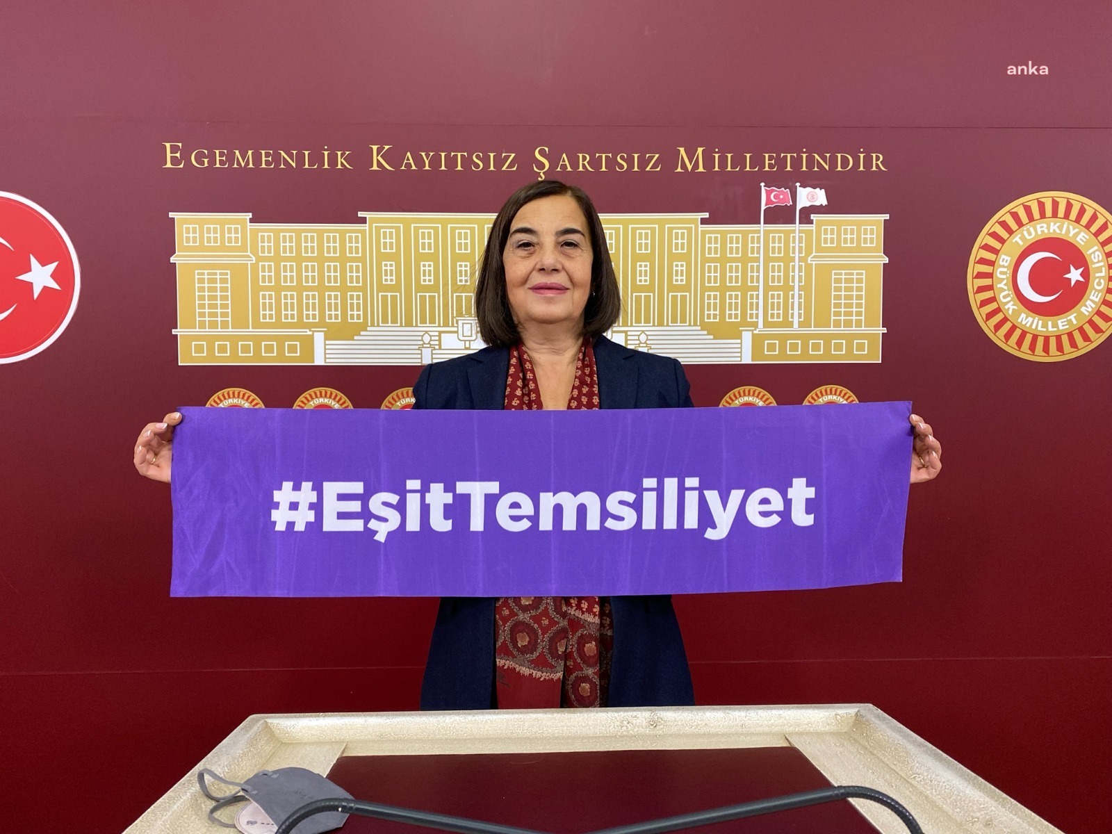 CHP'li Jale Nur Süllü: "Kadınların siyasette temsiliyeti artmalı"