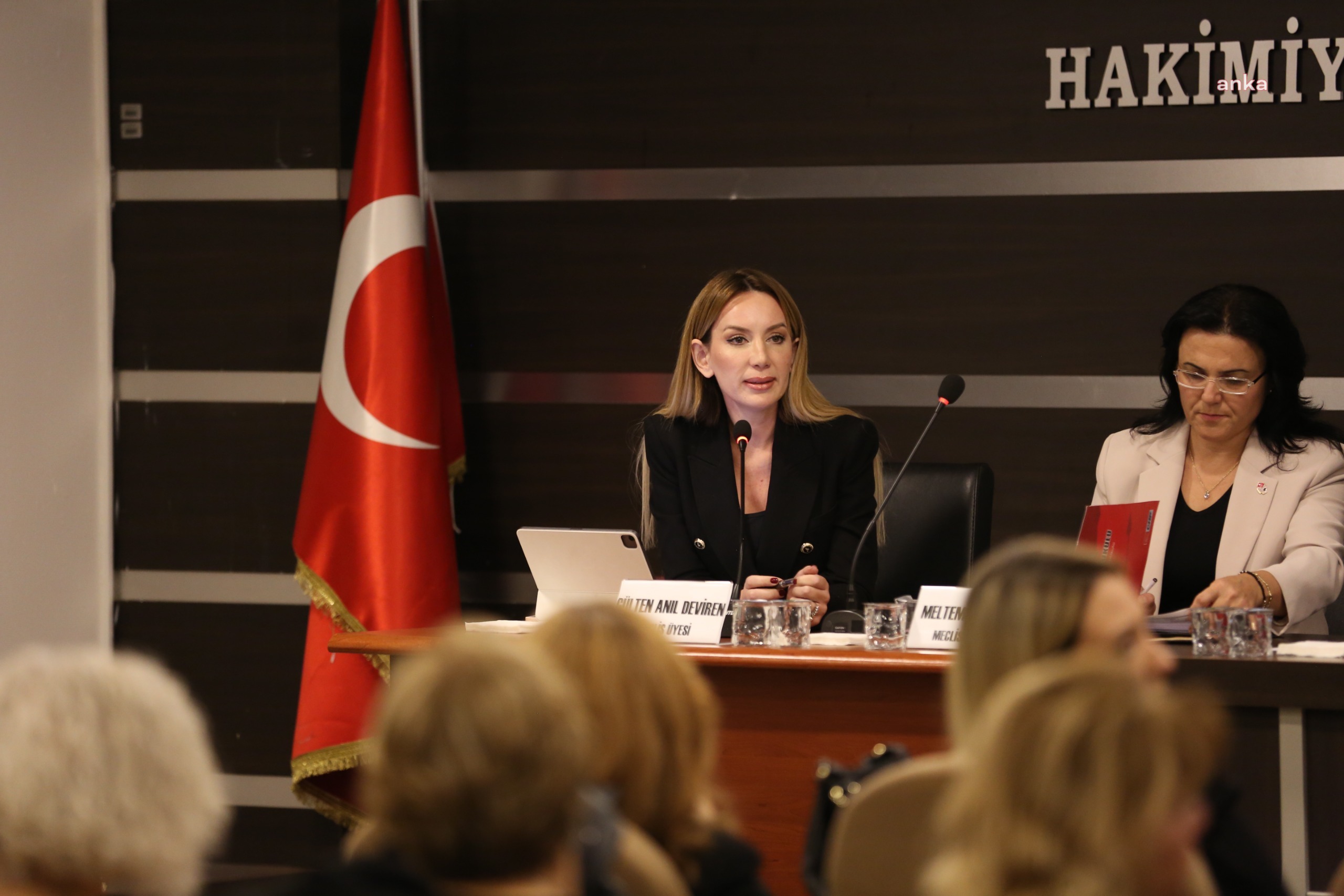 Narlıdere’de "Kadın ve Siyaset" konuşuldu