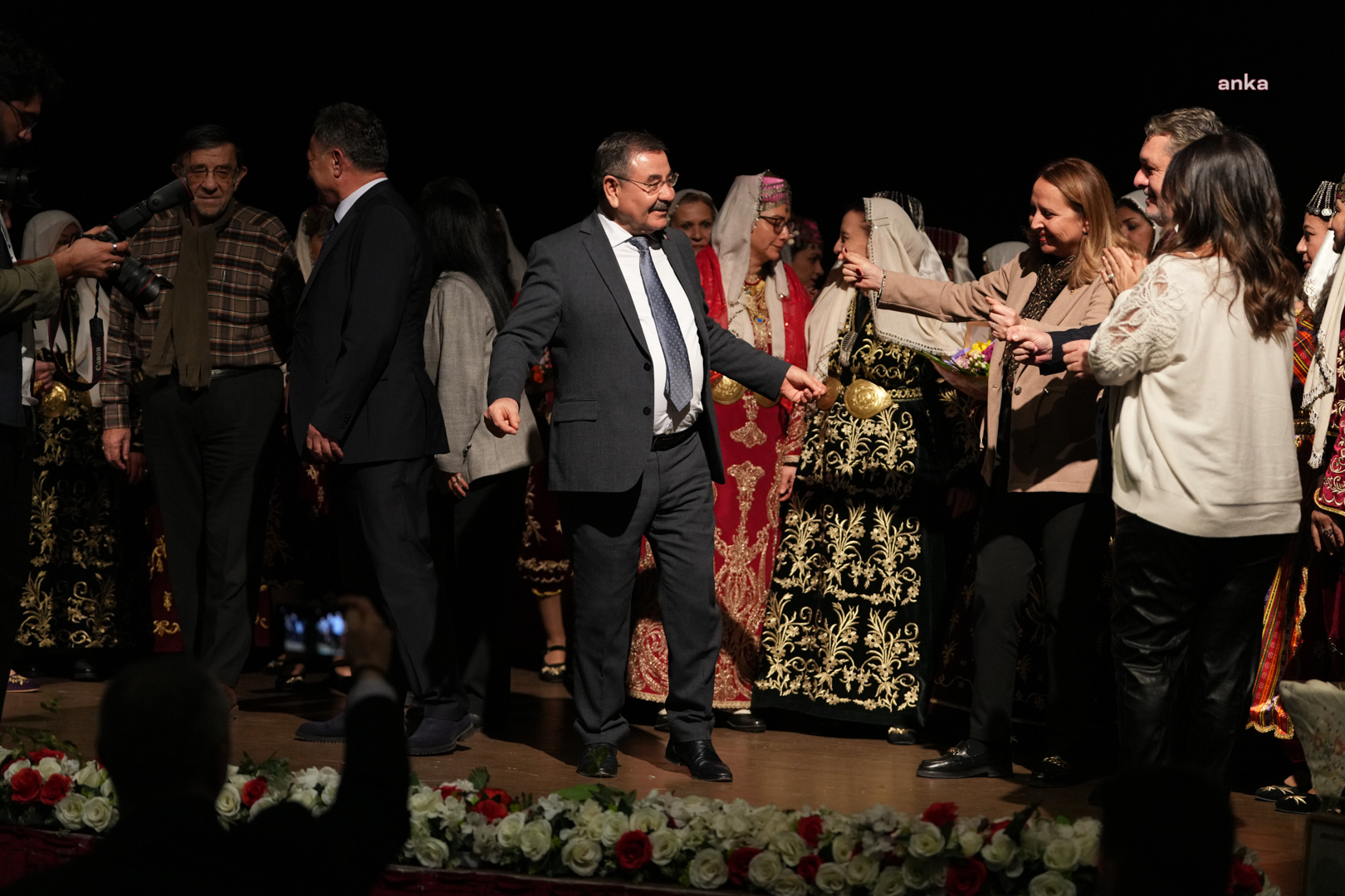 Gölbaşı Belediyesi'nden 'Bacıeren Ankara Kınası' etkinliği
