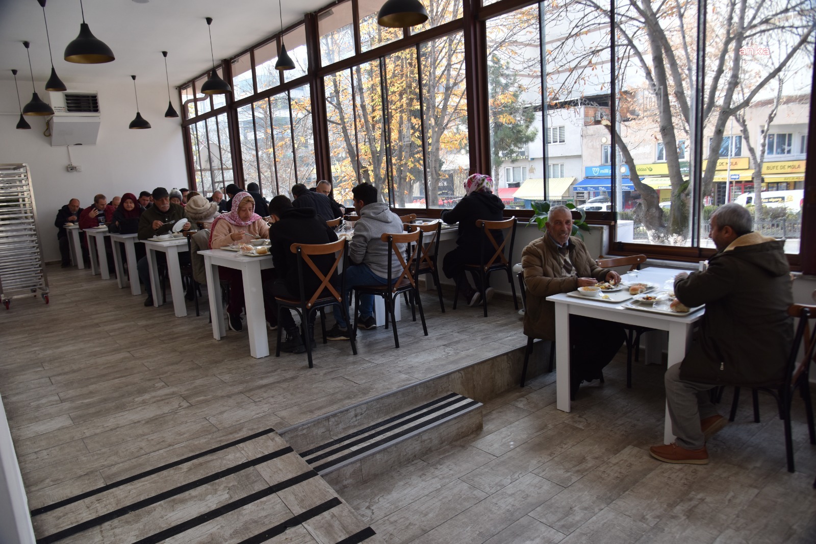 Bilecik'te Kent Lokantası'na yoğun ilgi