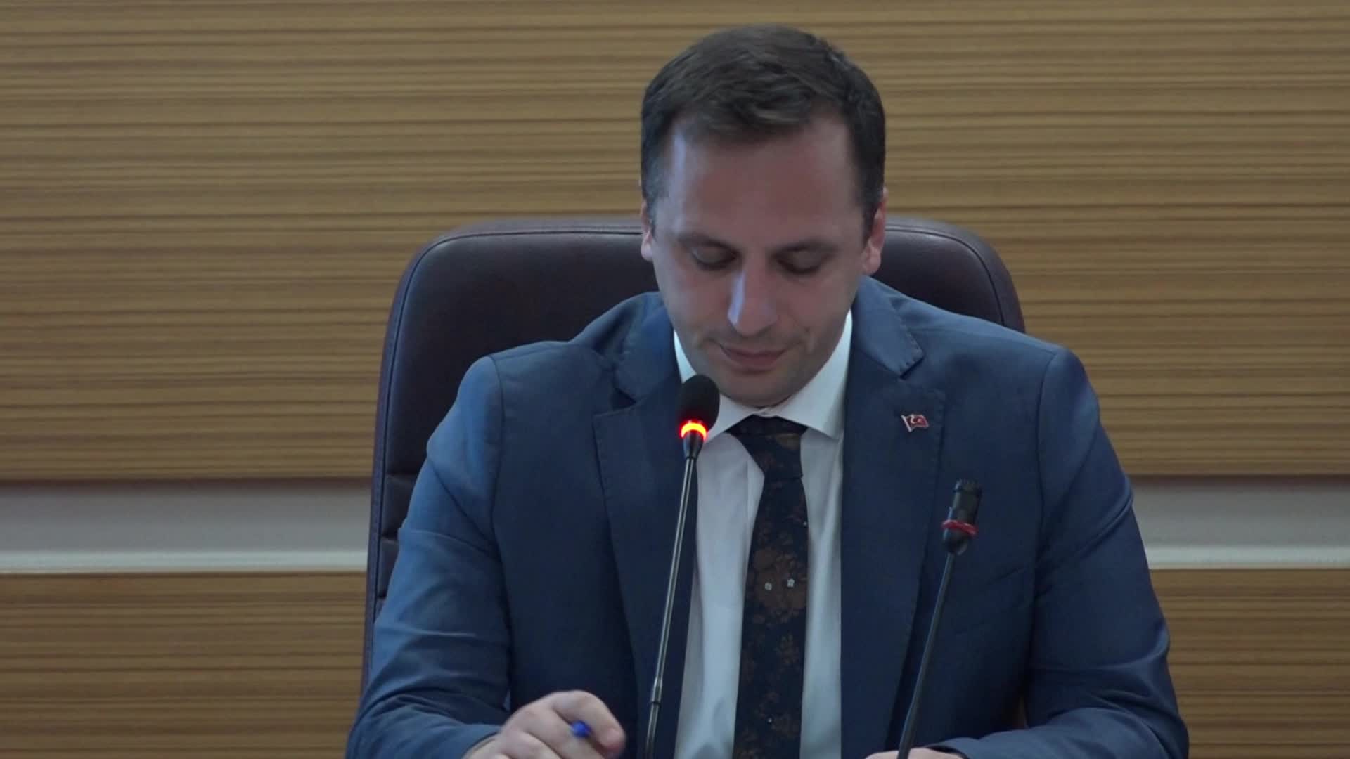 Bornova Belediye Başkanı Eşki: Kentimize yakışır bir meydan ve hizmet kompleksi oluşturacağız