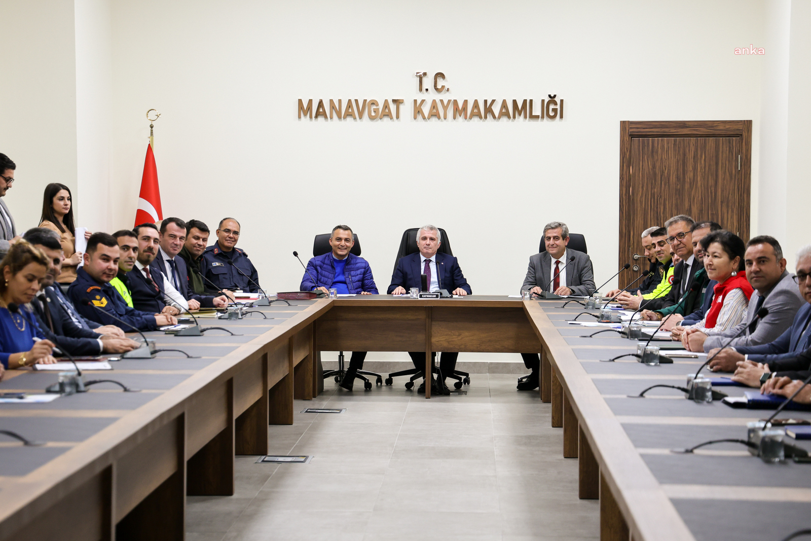 Manavgat’ta afet ve acil durumlara karşı alınacak tedbirler görüşüldü