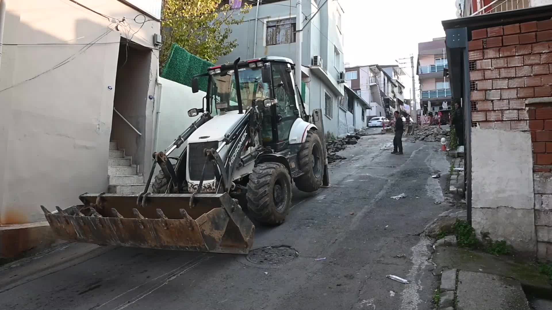 Karabağlar’da İhsan Alyanak Mahallesi’nde doğal gaz çalışmaları başladı