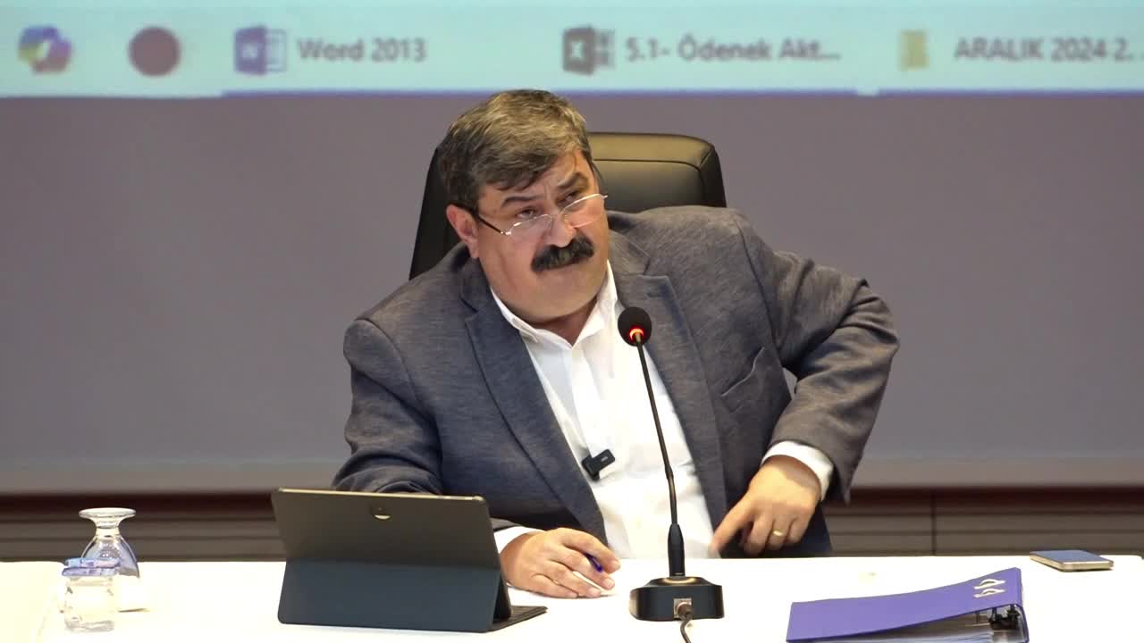 Toroslar Belediye Başkanı Yıldız: "Belediyede 150 gündür rapor alıp işe gelmeyenler var"