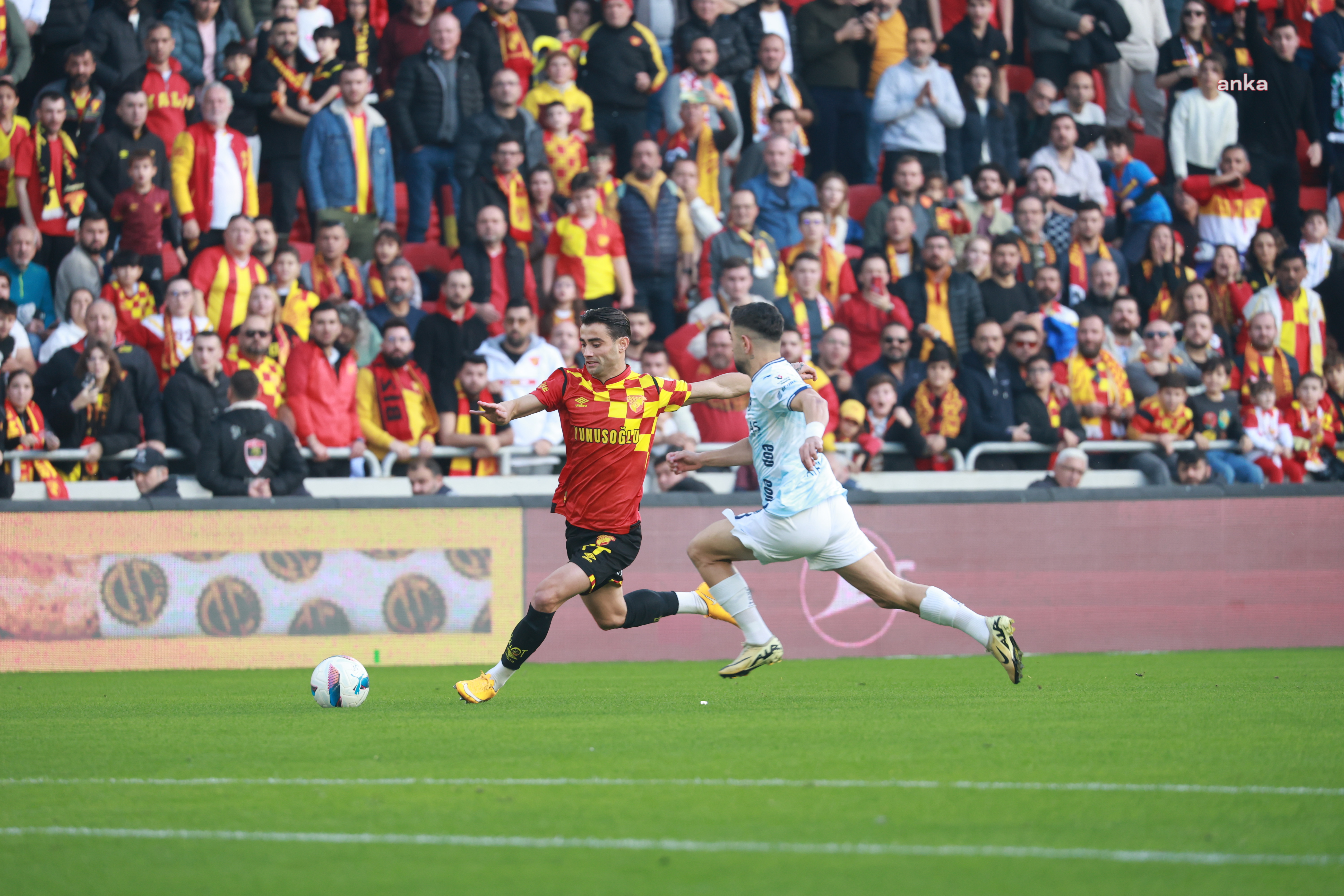 Göztepe Adana Demirspor'u 3-1 yendi