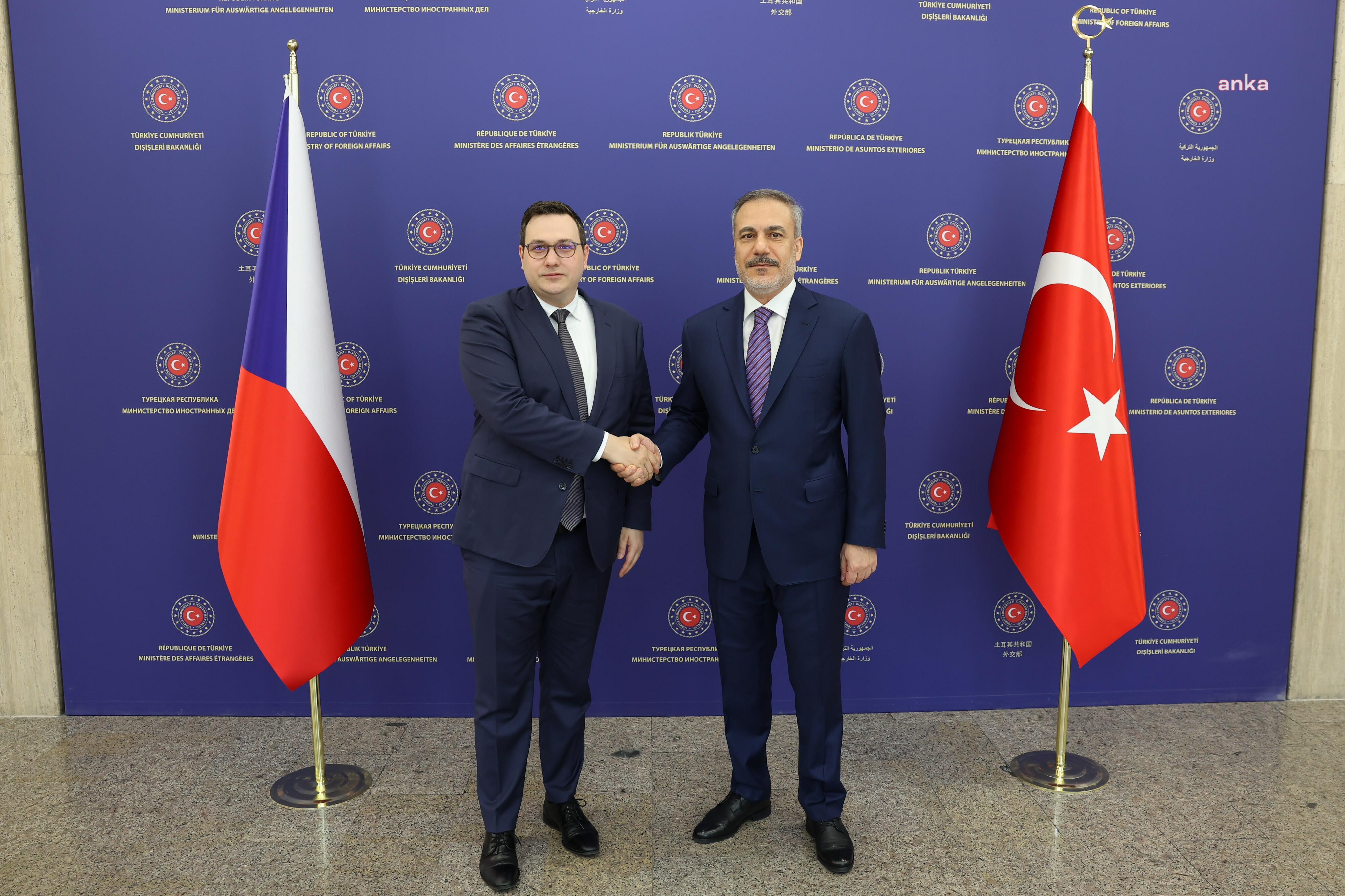 Dışişleri Bakanı Fidan, Çekya Dışişleri Bakanı Lipavsky ile görüştü