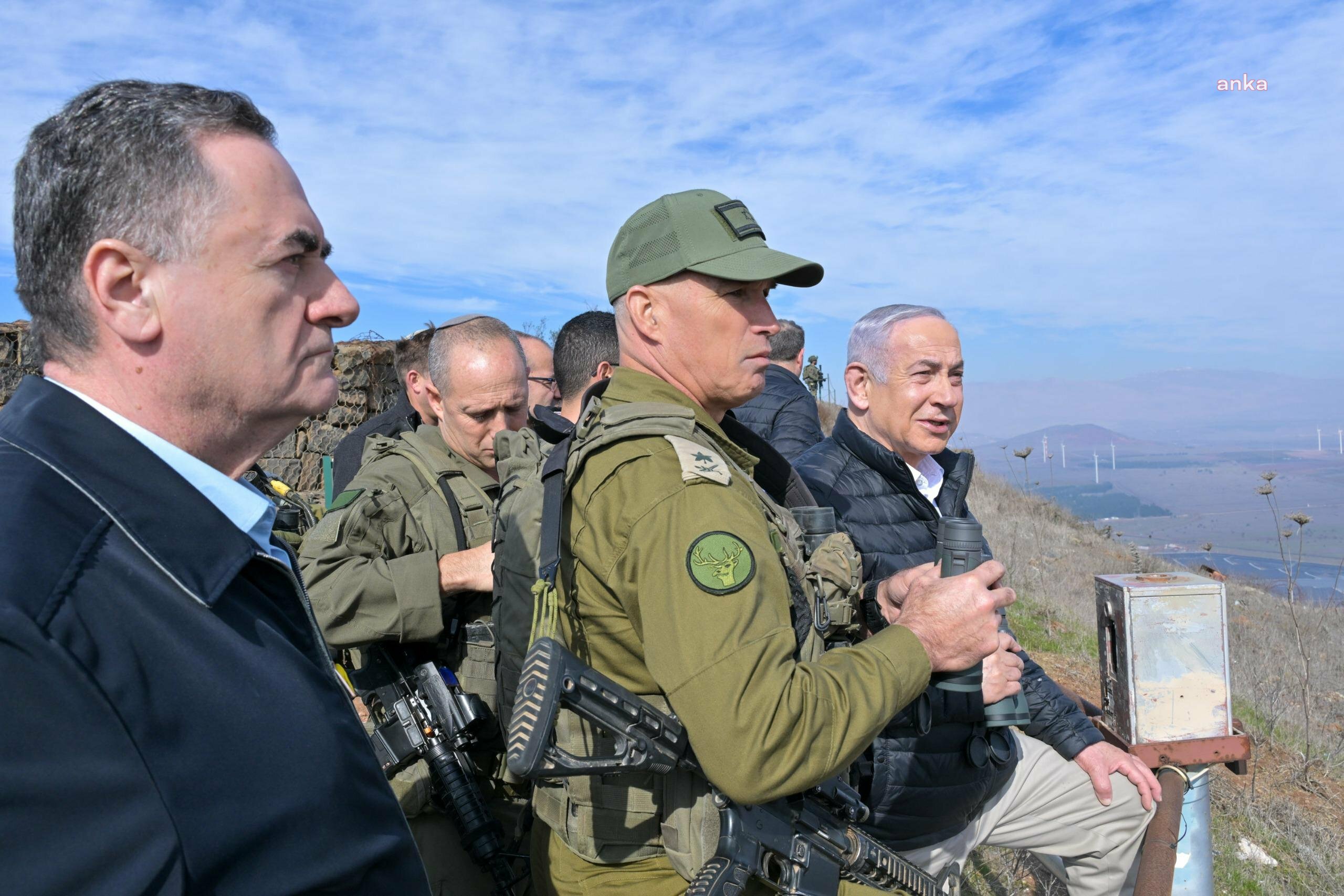İsrail, Hermon Dağı'nın Suriye tarafını ele geçirdi