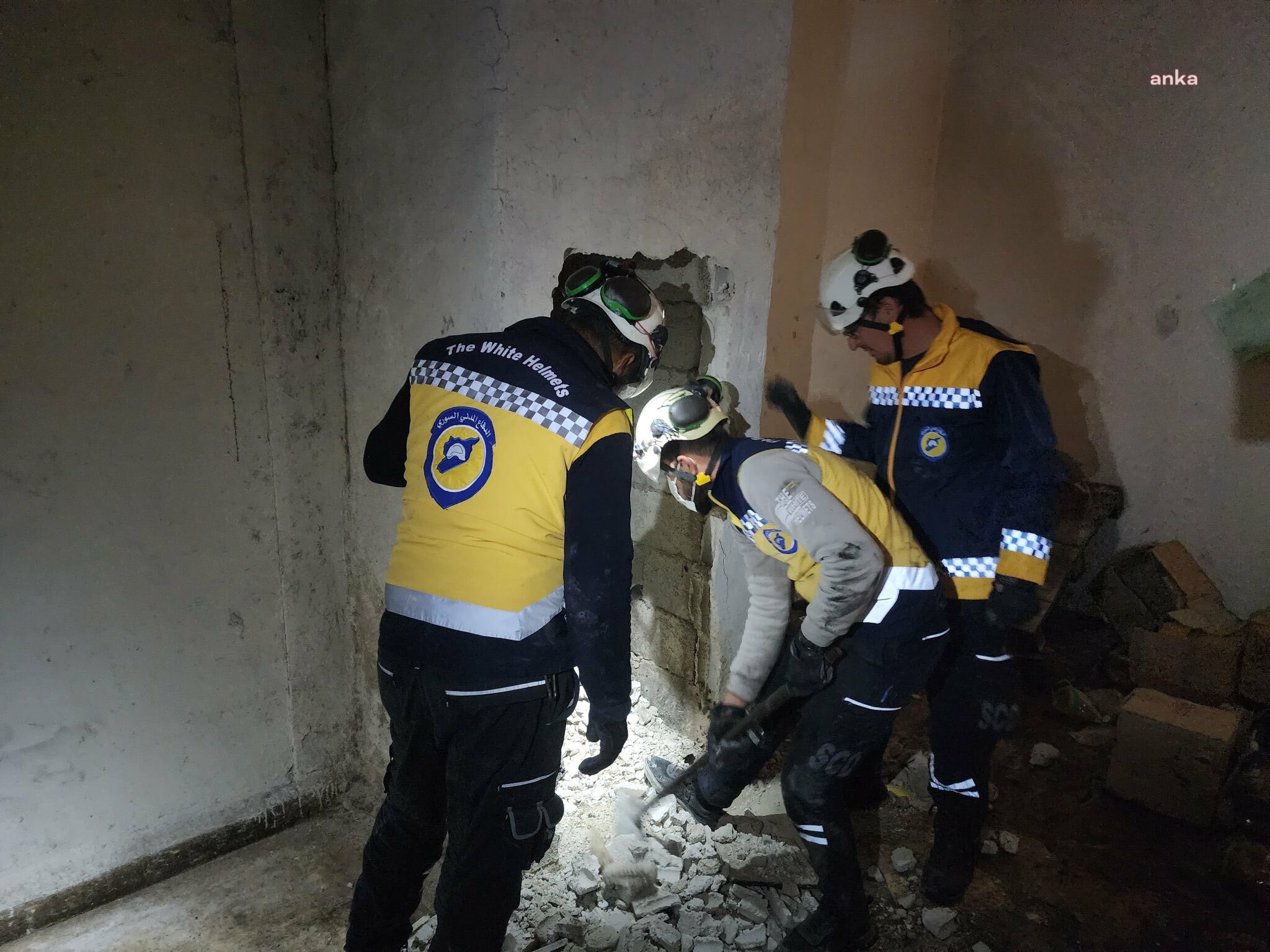 Suriye'de Sednaya Cezaevi'nin ''yer altındaki gizli hücrelerinde'' hükümlüler aranıyor
