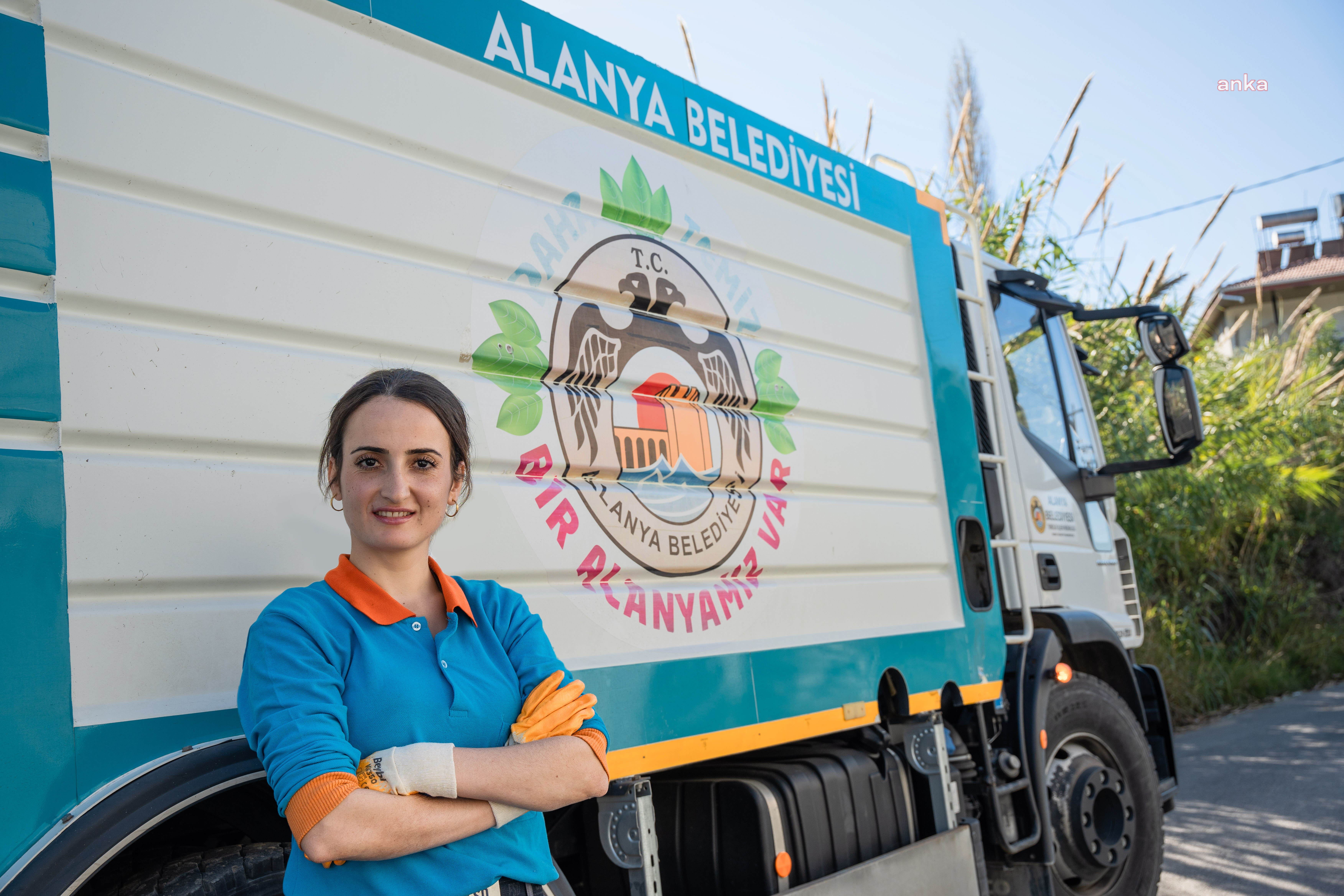 Alanya Belediyesi, kadınlardan oluşan temizlik ekibi kurdu