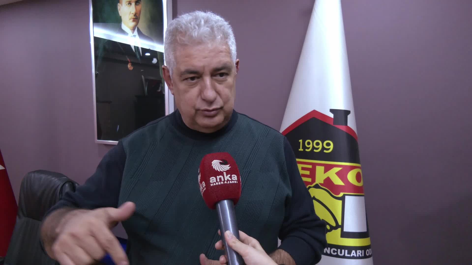 Suriyelilerin dönüşü kiraları nasıl etkileyecek? İzmir Emlak Komisyoncuları Odası Başkanı Güleroğlu: Artmayacak ama düşmeyecek de