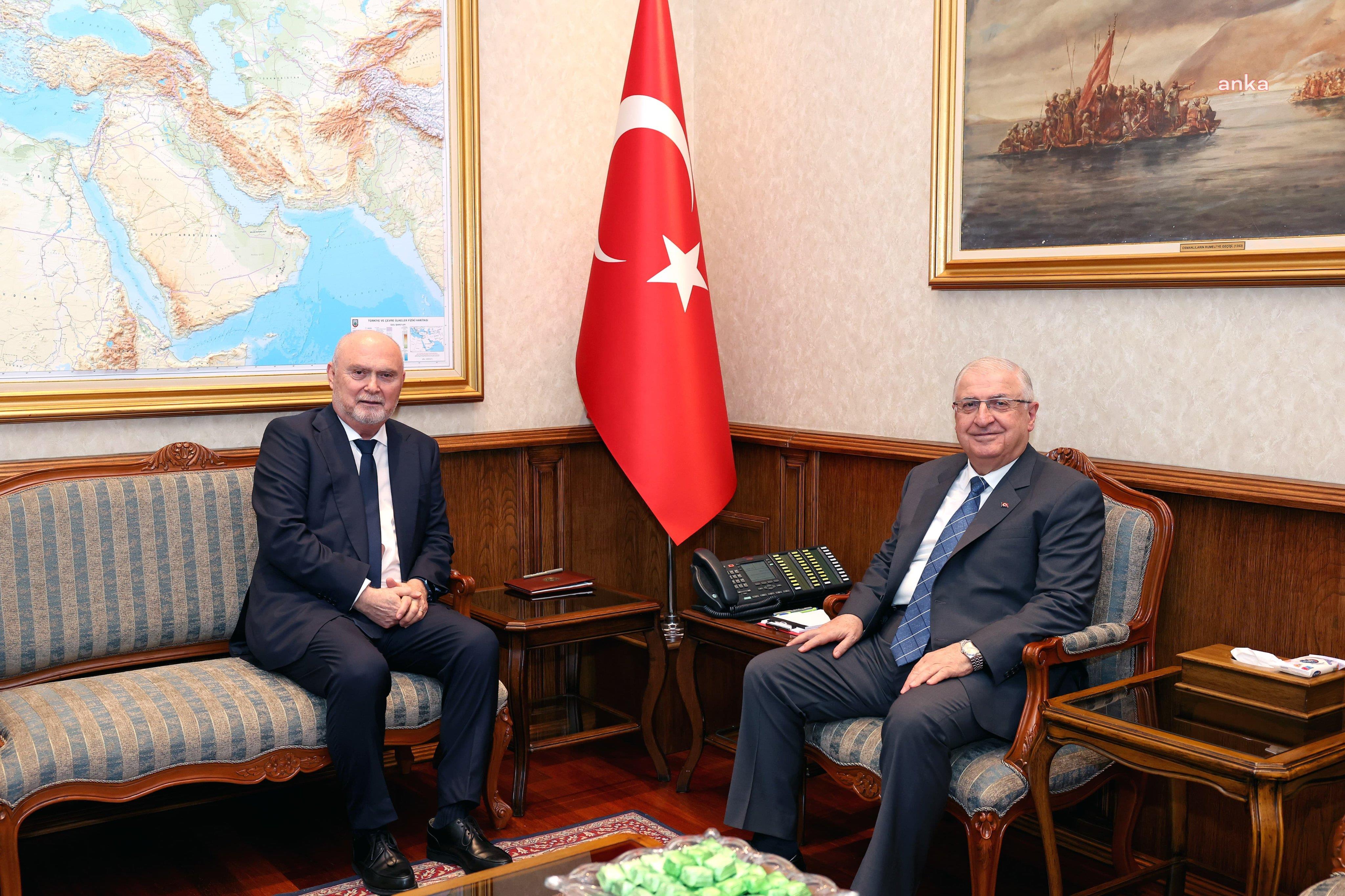 Milli Savunma Bakanı Güler, AGİT Genel Sekreterliği görevine seçilen Sinirlioğlu'nu kabul etti