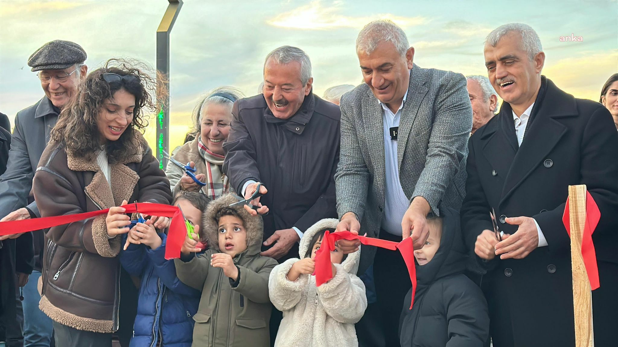 Haklar Sempozyumu'nun sonuç bildirgesi: ''Yaşam alanlarının savunulması, temel yaşam hakkımızdır''
