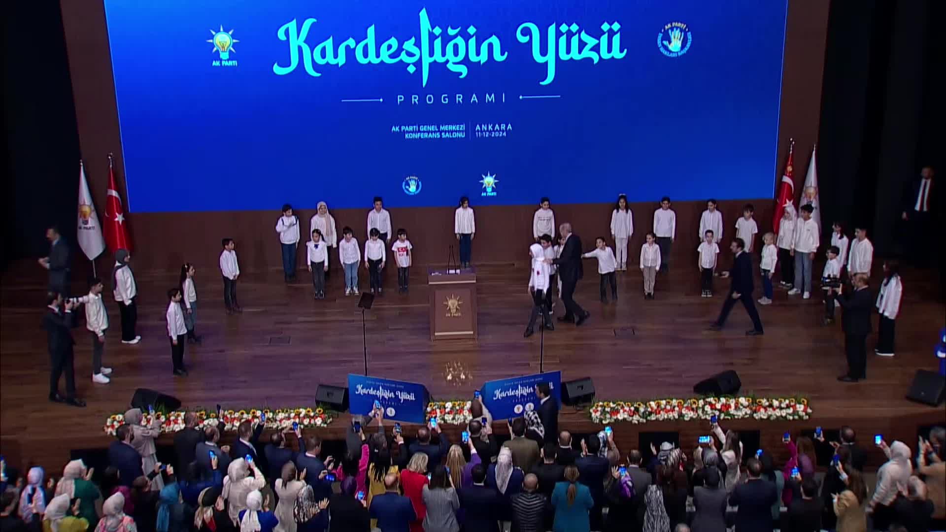 Cumhurbaşkanı Erdoğan: Suriye’de barış ortamı kök saldıkça inanıyorum ki gönüllü geri dönüşlerin sayısı da artacaktır