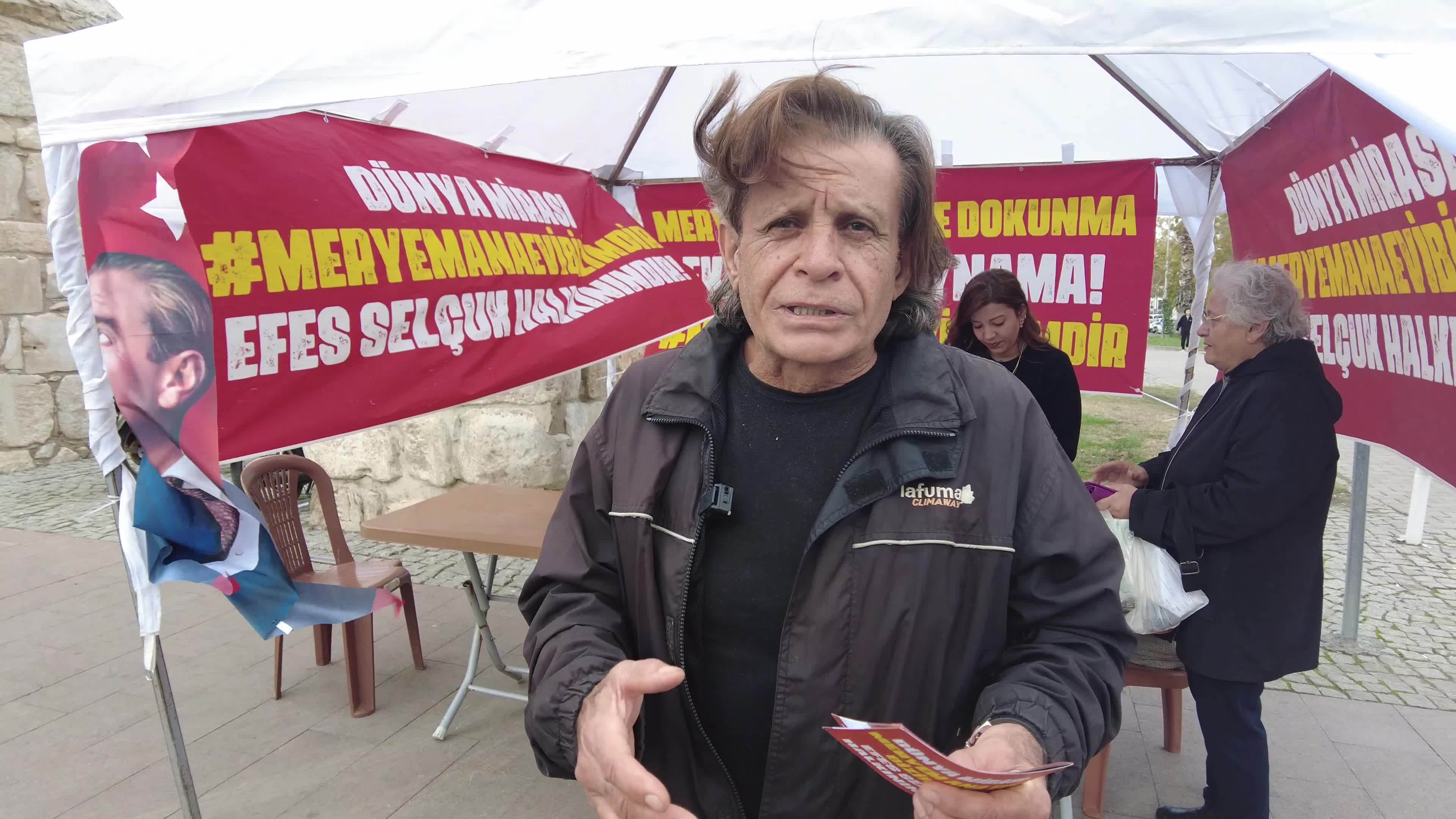 Selçuk Belediyesi’nin Meryem Ana otopark alanı için başlattığı imza kampanyası devam ediyor