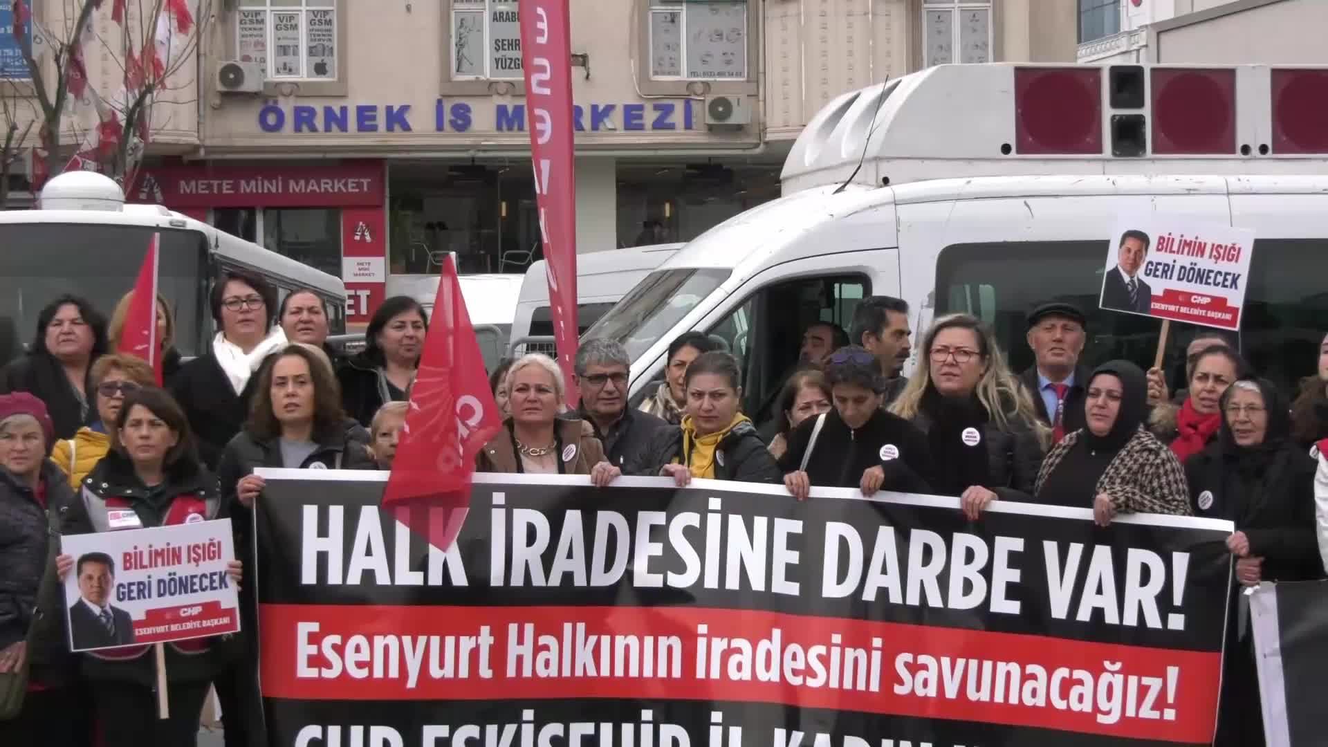 Esenyurt’ta Demokrasi Nöbeti... Yüksel Taşkın: “Milletle zıtlaşanların yeri tarihin çöp sepeti olmuştur”