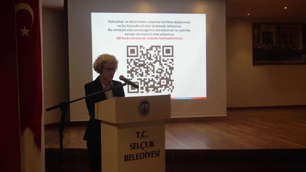 Meryem Ana Evi Otopark gelirleri ellerinden alınan Efes Selçuklular, “Yoksulluk ve Kent Hakkı” için buluştu