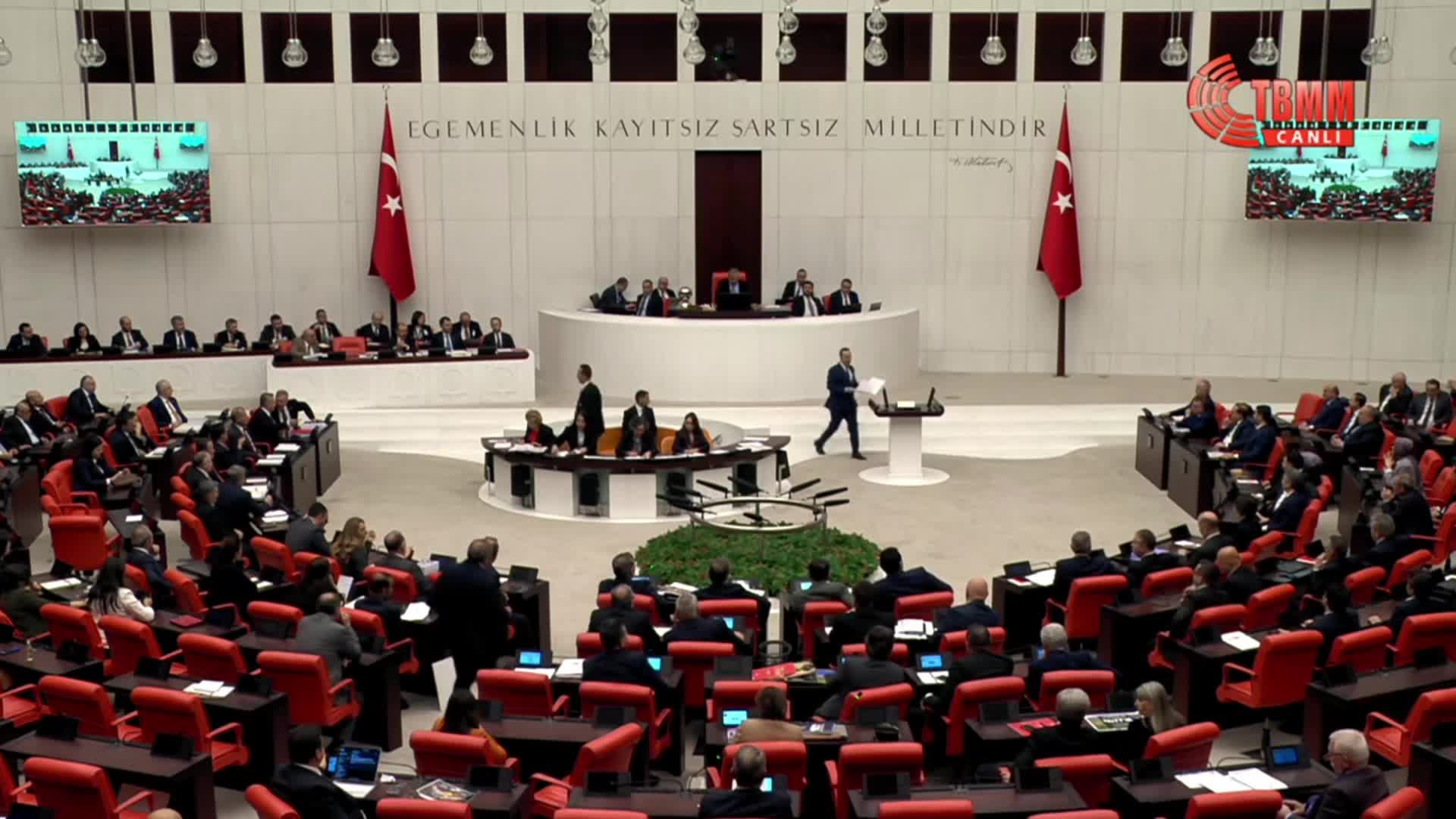TBMM Genel Kurulu... Bakan Kacır, "Türkiye'ye insansız hava aracı vermediler, dünyanın en gelişmiş İHA'larını, SİHA'larını ürettik"