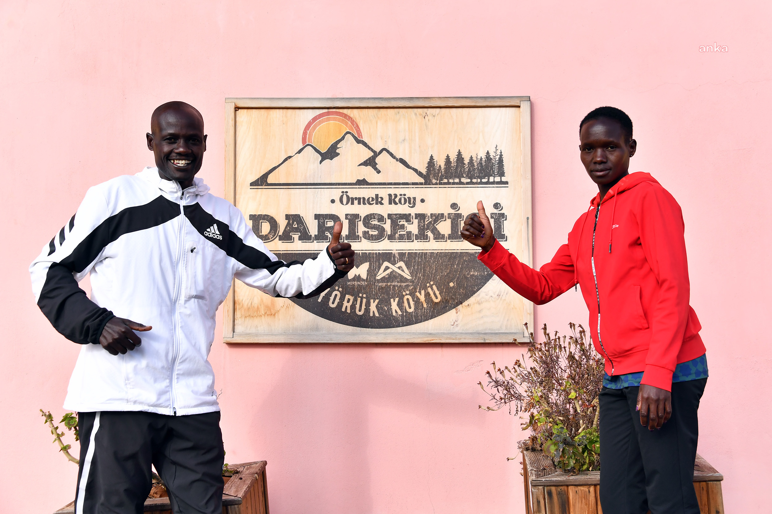 Sporcular Mersin Maratonu'na Darısekisi'nde hazırlandı
