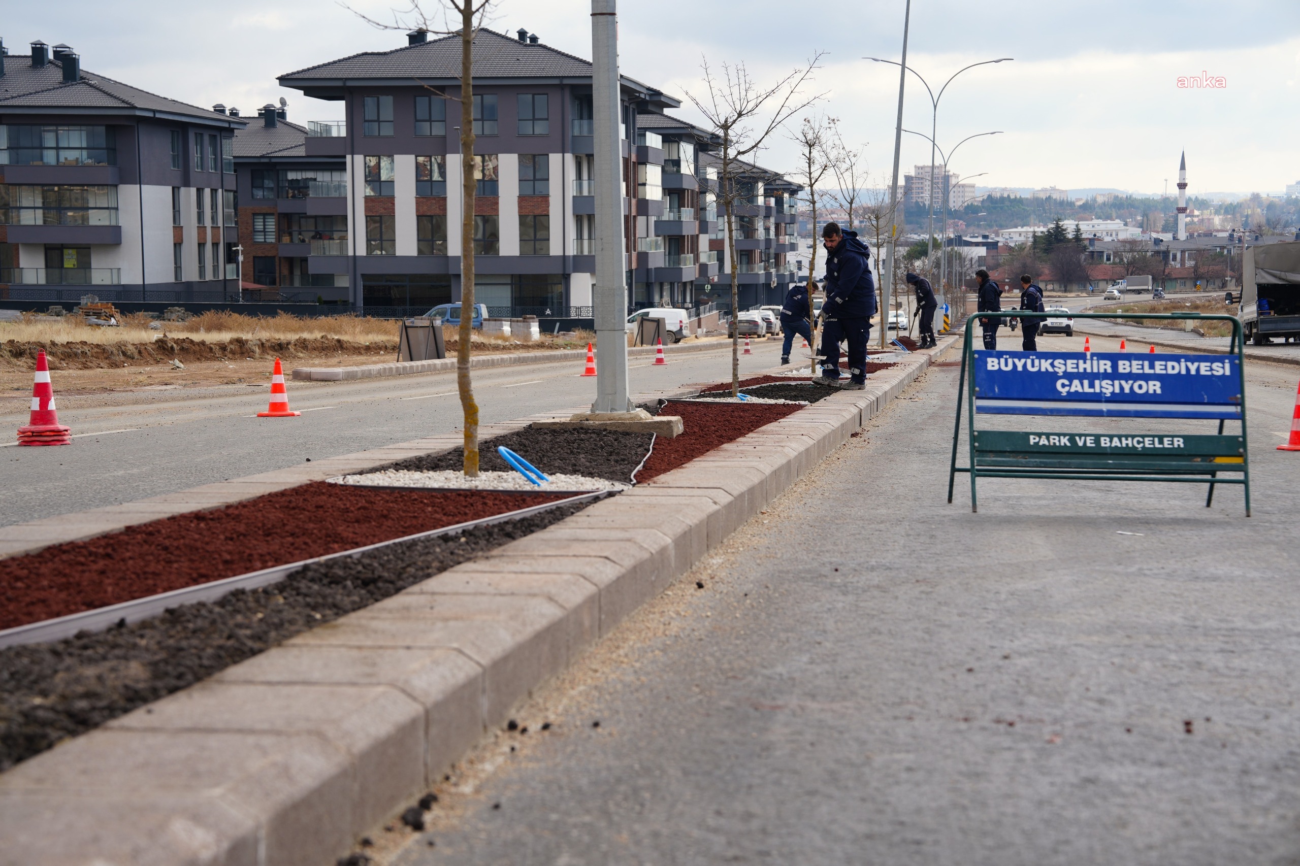 Eskişehir Büyükşehir Belediyesi’nden su tasarrufu için ‘kuru peyzaj’ çalışması