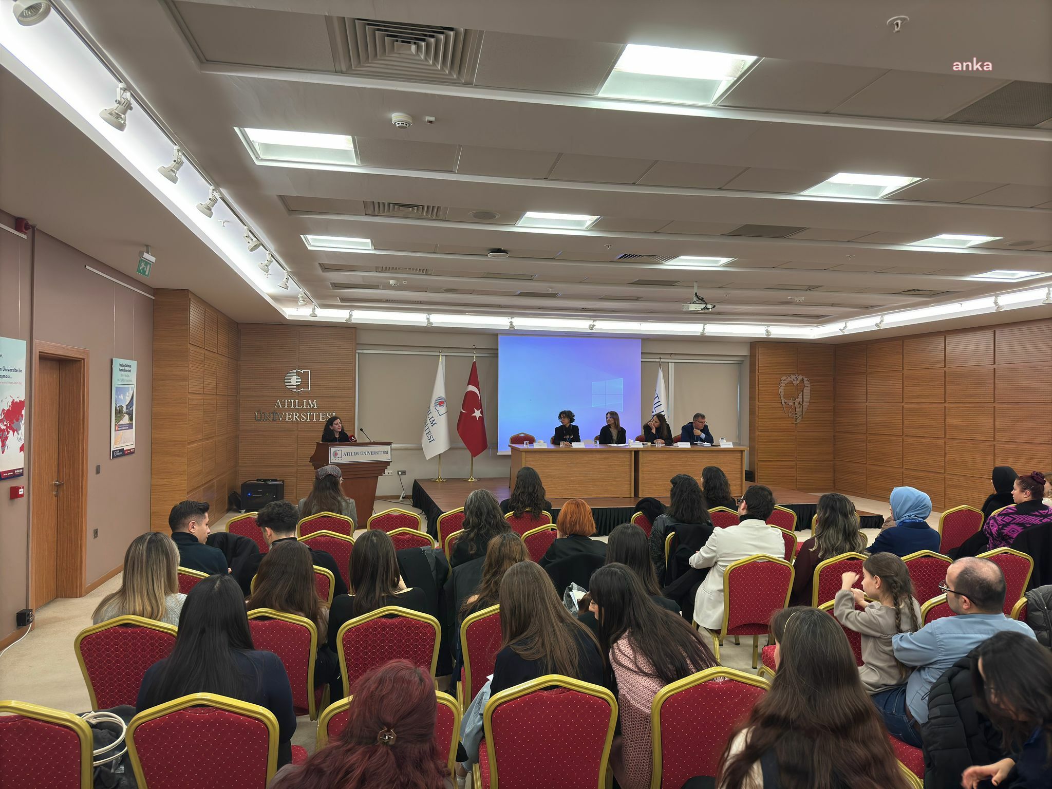 Cinsiyet Bağlamında Hukuka Eleştirel Bakış Sempozyumu’nun ikincisi sona erdi