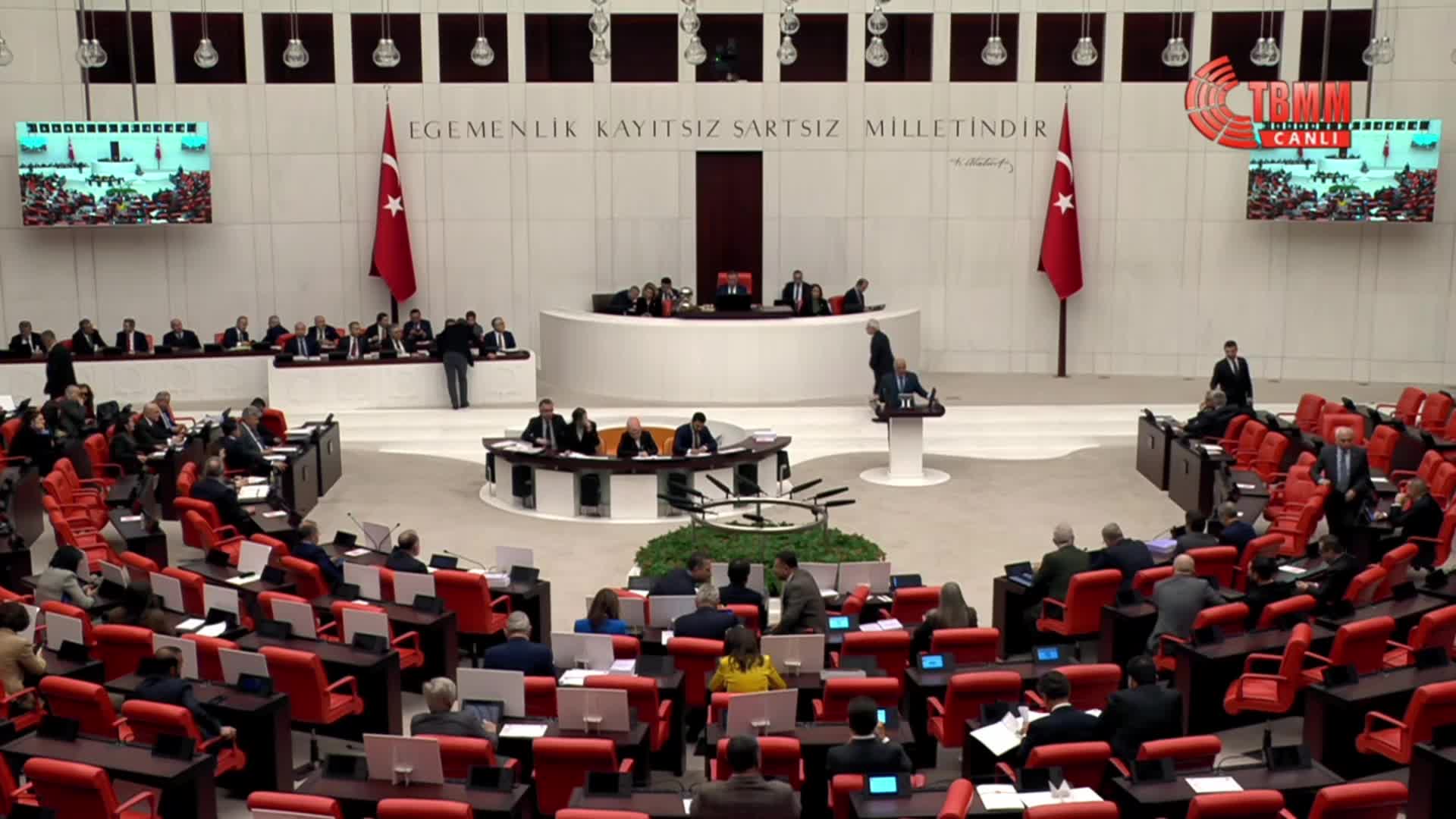 TBMM Genel Kurulu... İYİ Partili Kocamaz: "Sığınmacıların Türkiye'de bulunmasını gerektirecek şartlar fiilen ortadan kalkmıştır"