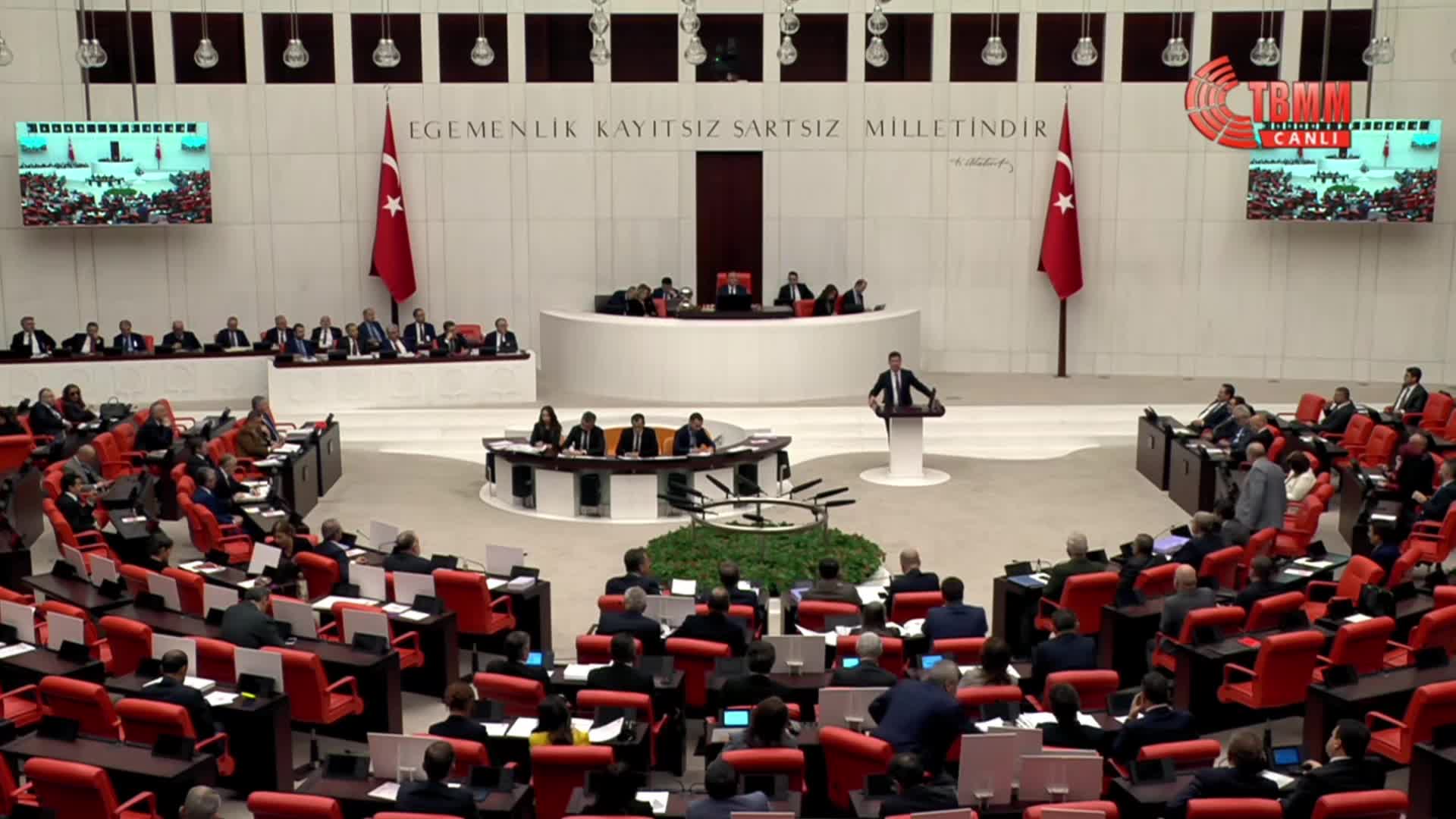 TBMM Genel Kurulu... CHP'li Tüzün: "Vatandaşımız İçişleri Bakanlığı’nın uygulamalarına baktığında, bakanlığı AK Parti’nin gençlik kolları yönetimi şeklinde görmeye başladı"