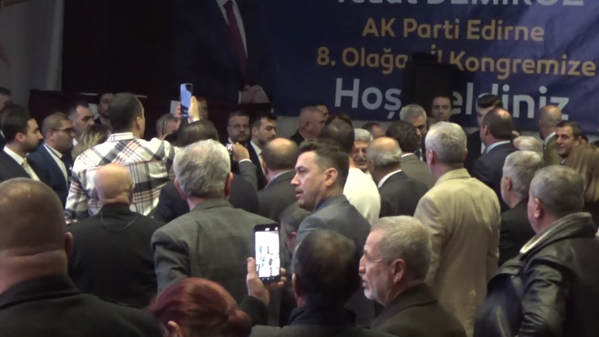 Sağlık Bakanı Memişoğlu: “Birkaç çapulcunun hatası yüzünden sağlık sistemimizi kötülediler”