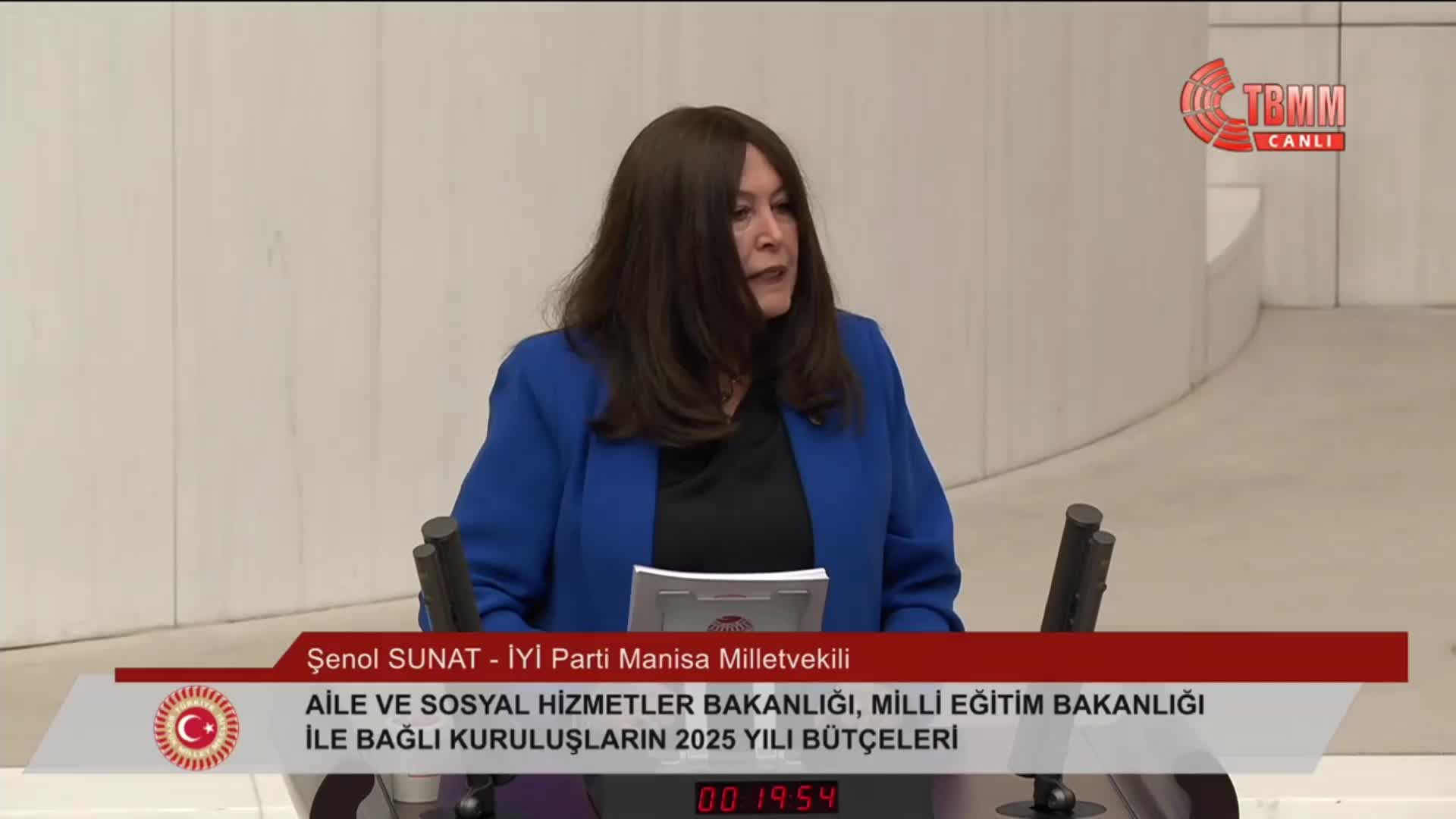TBMM Genel Kurulu... İYİ Partili Sunat'tan, Bakan Tekin'e: Mülakat mağduru öğretmenlere Bakanlık önünde yapılan muamelede hiç mi vicdanınız sızlamadı