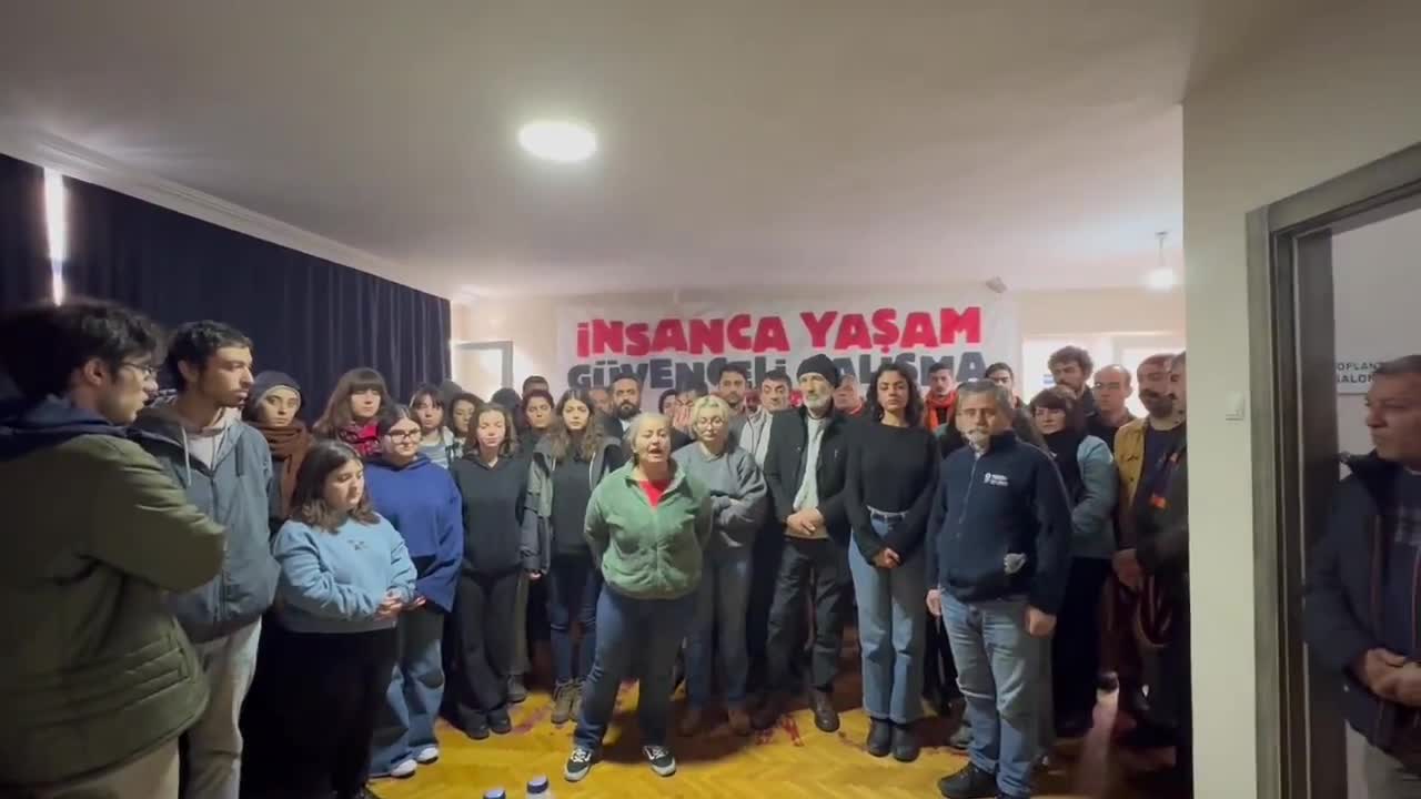 “Hakkımı Ver” eylemine polis müdahalesi... Halkevleri Genel Başkanı da dahil 49 kişi gözaltına alındı