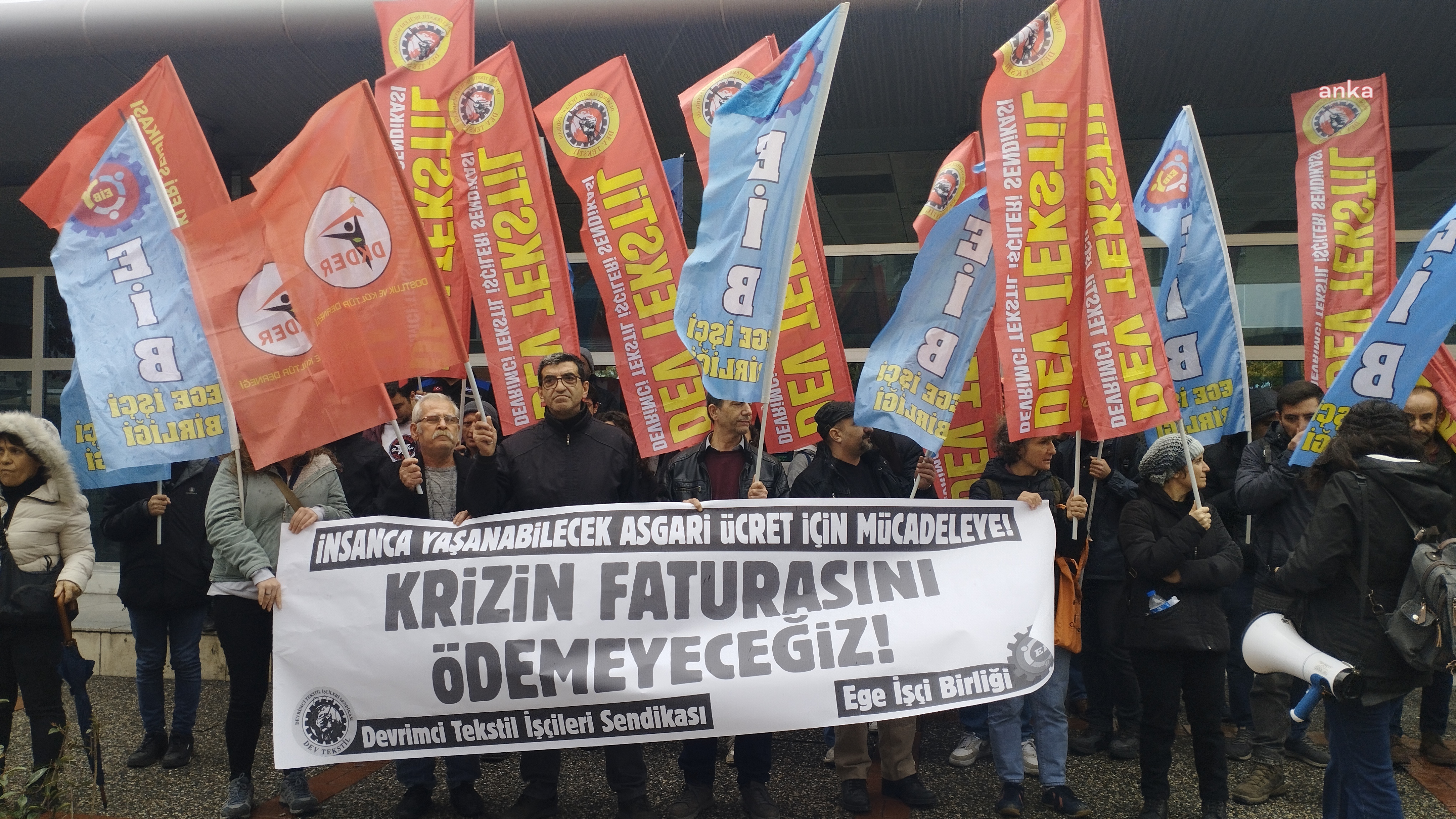 MSB: Irak ve Suriye'nin kuzeyinde toplam 4 PKK/YPG'li terörist etkisiz hale getirildi