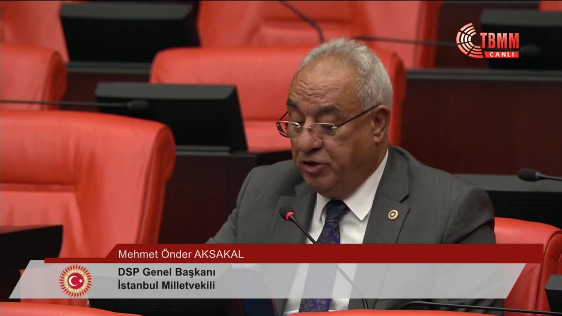 TBMM Genel Kurulu... Yusuf Tekin: "Sizin belediyeleriniz gibi merkezi bütçeden aktarılan paralarla konser yapmıyoruz"
