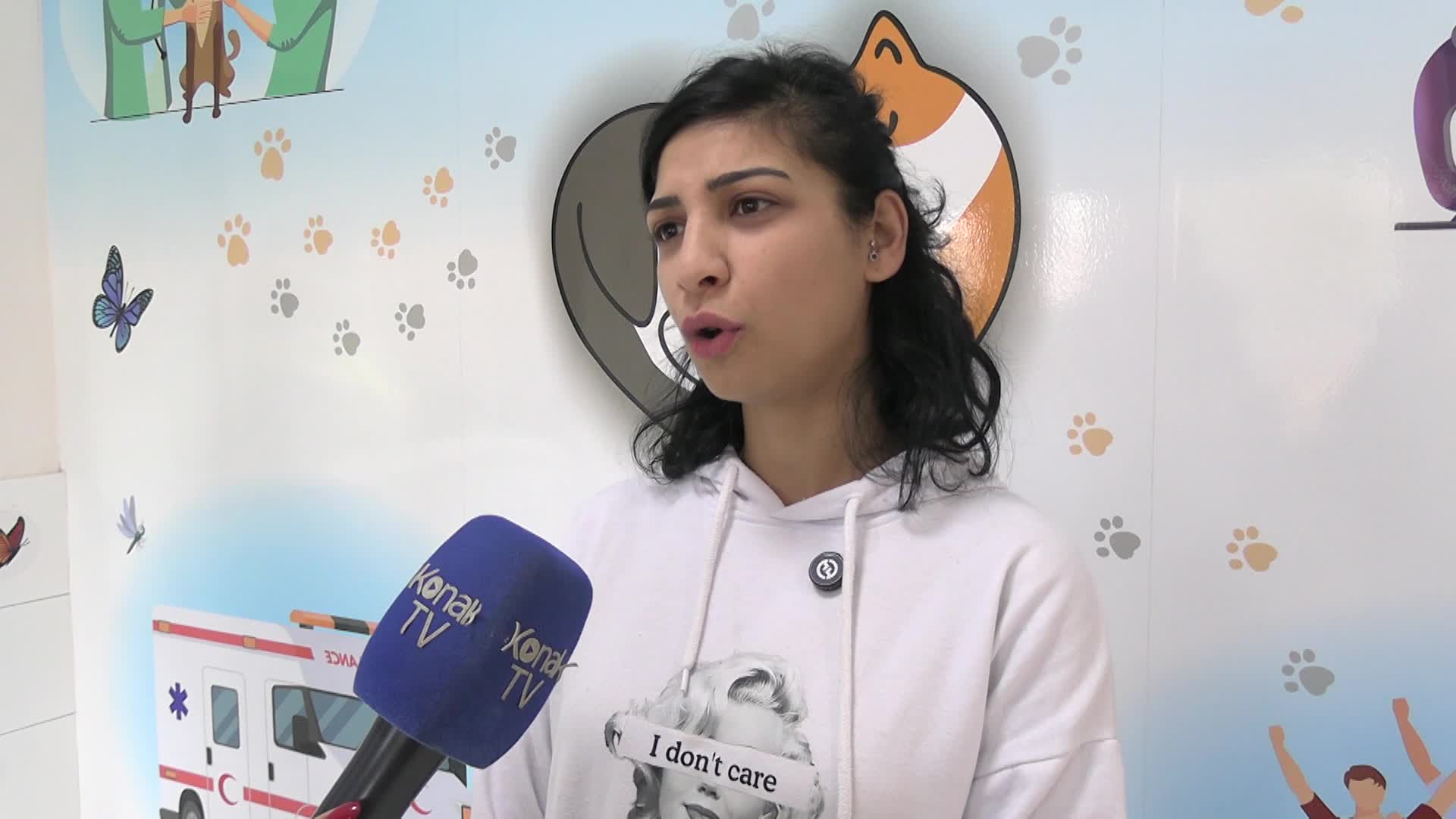 Konak’ın engelleri aşan Kedi Evi’nden sahiplenme çağrısı