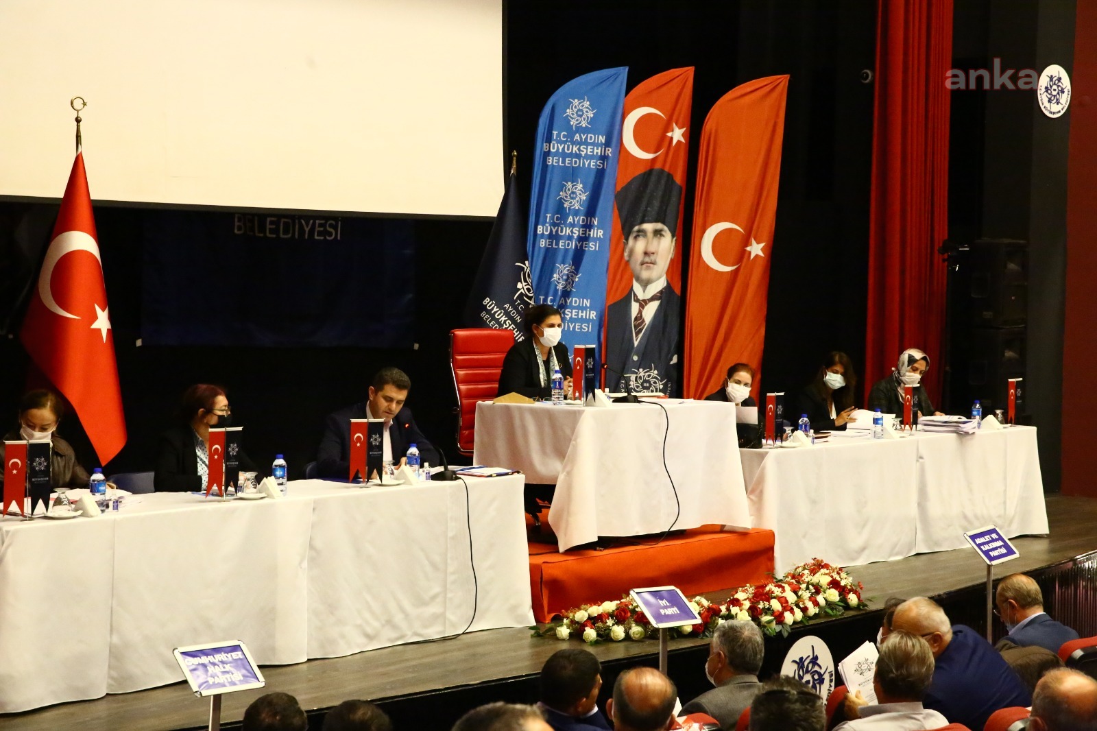 AYDIN BÜYÜKŞEHİR'DEN DEPREME KARŞI YAPI GÜVENLİĞİ İÇİN ÖNEMLİ ADIMLAR