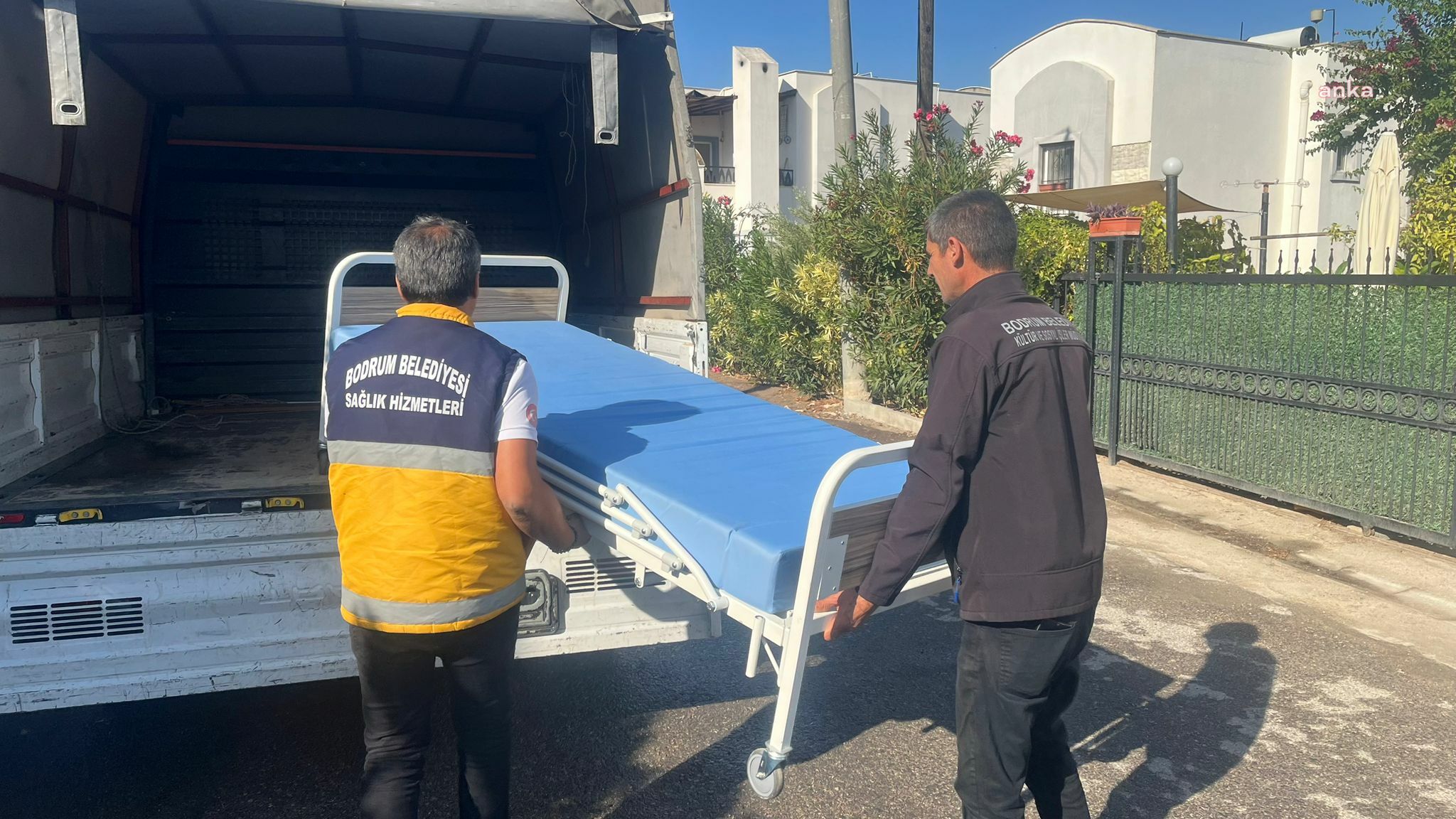 Bodrum Belediyesi’nden ihtiyaç sahibi vatandaşlara medikal malzeme desteği