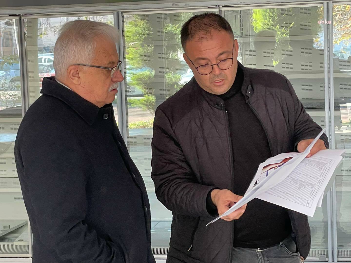 Burhaniye Belediyesi,  "Halk Market" projesi kapsamında çalışmalarını sürdürüyor