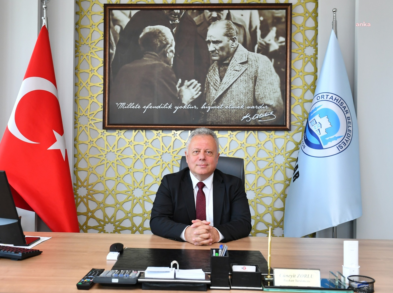 Ortahisar Belediye Başkan Yardımcısı Cüneyit Zorlu'dan Trabzon AK Parti Grup Başkan Vekili Kavanoz'a: "Har vurup harman savurdunuz, hesabı biz ödüyoruz"