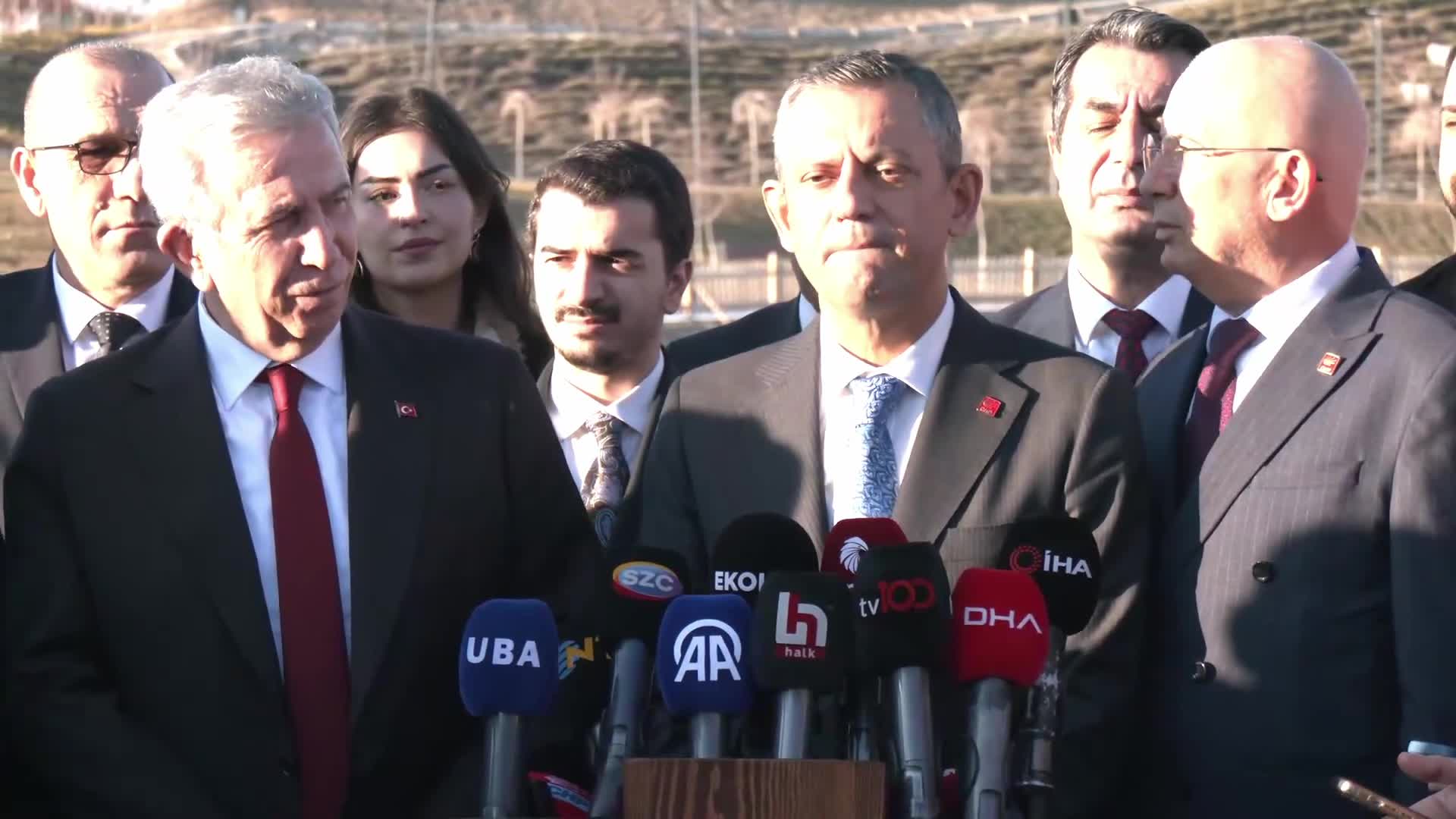 CHP'li belediyelere başlatılan  haciz.. Mansur Yavaş: "Haczin hemen kaldırılması lazım.  Amaçları parayı tahsil etmek mi, üzüm yemek mi''