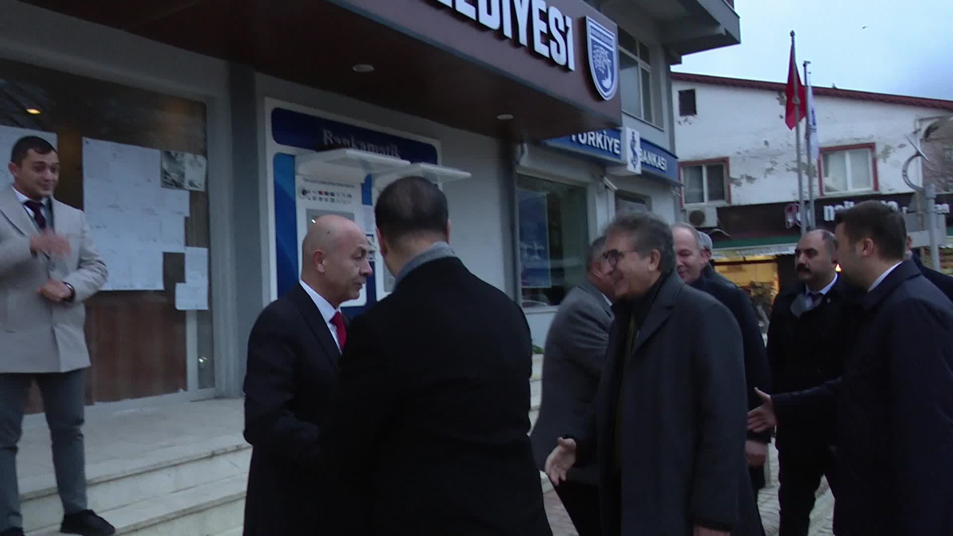 CHP’li Karatepe: “Asgari Ücret Tespit Komisyonu iki toplantı yaptı ama her iki toplantıda vardıkları tek karar, bir sonraki toplantı tarihini belirlemek oldu”