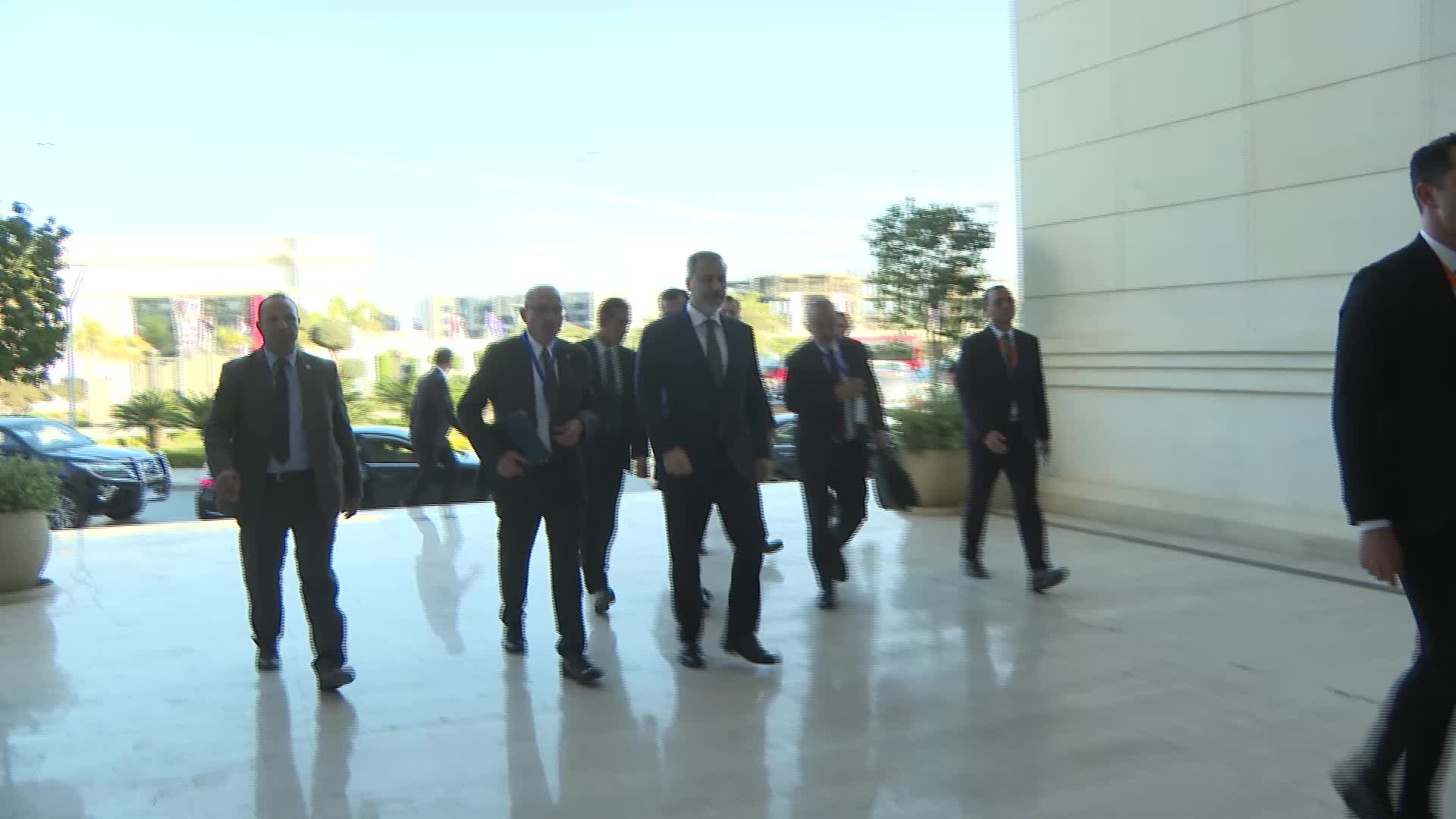 Hakan Fidan: İsrail’in bölge ülkelerine yönelik saldırgan tutumuna karşı dayanışma göstermeliyiz