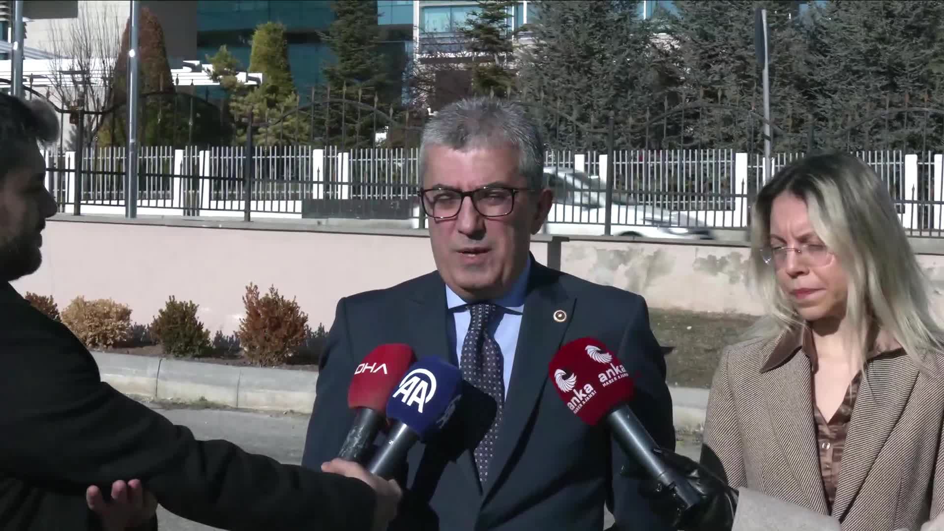 CHP, Tüketicinin Korunması Kanununu AYM’ye taşıdı... Gökhan Günaydın: “Meclis, ulusal firmaları mı koruyacak, küresel firmalara adalete aykırı çıkar sağlamayla mı uğraşacak”