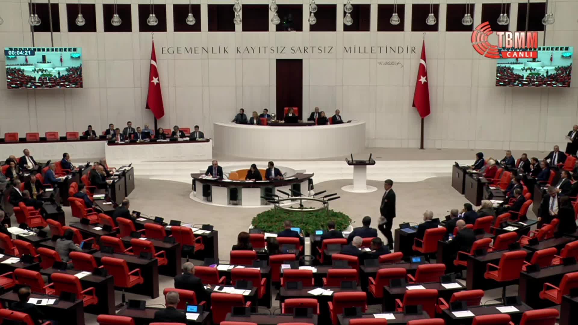 TBMM Genel Kurulu... Bakan Kacır: "Çağrılarımız kapsamında devam eden 170'e yakın projede 98 milyar liralık yatırımı harekete geçirmiş olduk"