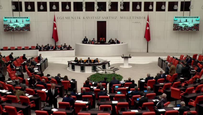 TBMM Genel Kurulu...CHP’li Öztürkmen: Daha kaç gencin intihar etmesi gerekiyor mülakatın kaldırılması için?